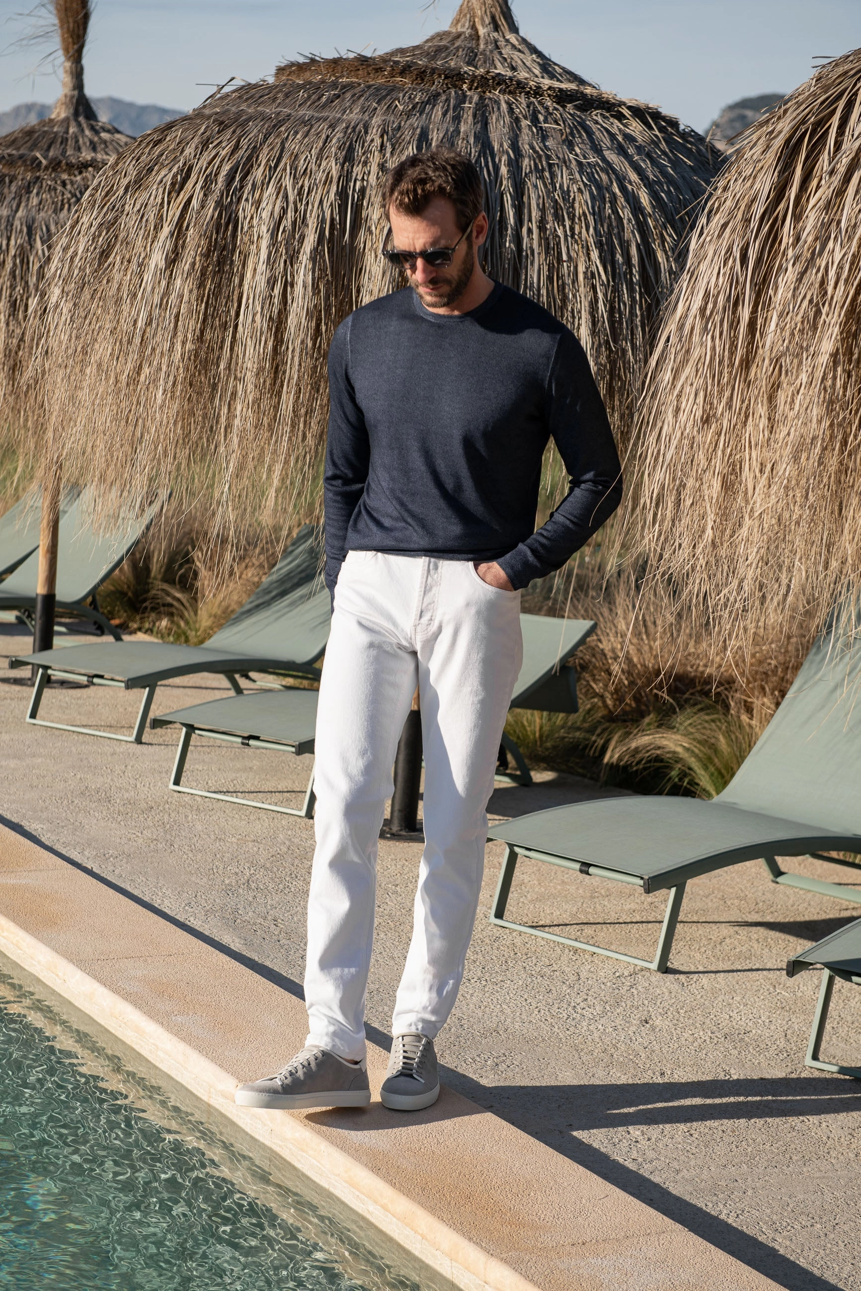 Blue superlight cashmere round neck ?C Made in italy Thermal Lined Cuffs