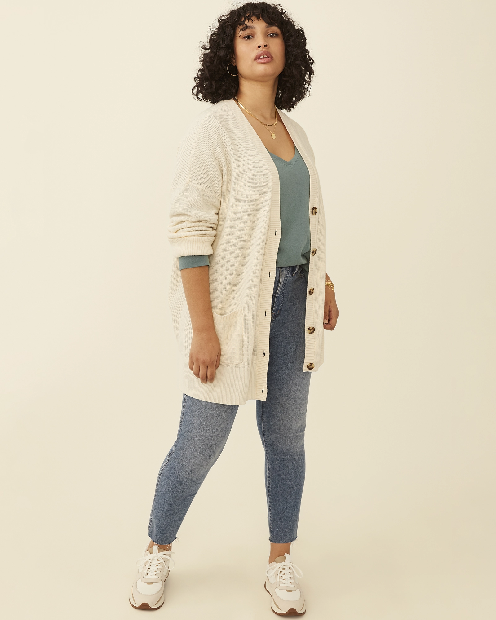 Effortless Comfort Ainsworth Skinny Raw Hem Jeans | Light Wash