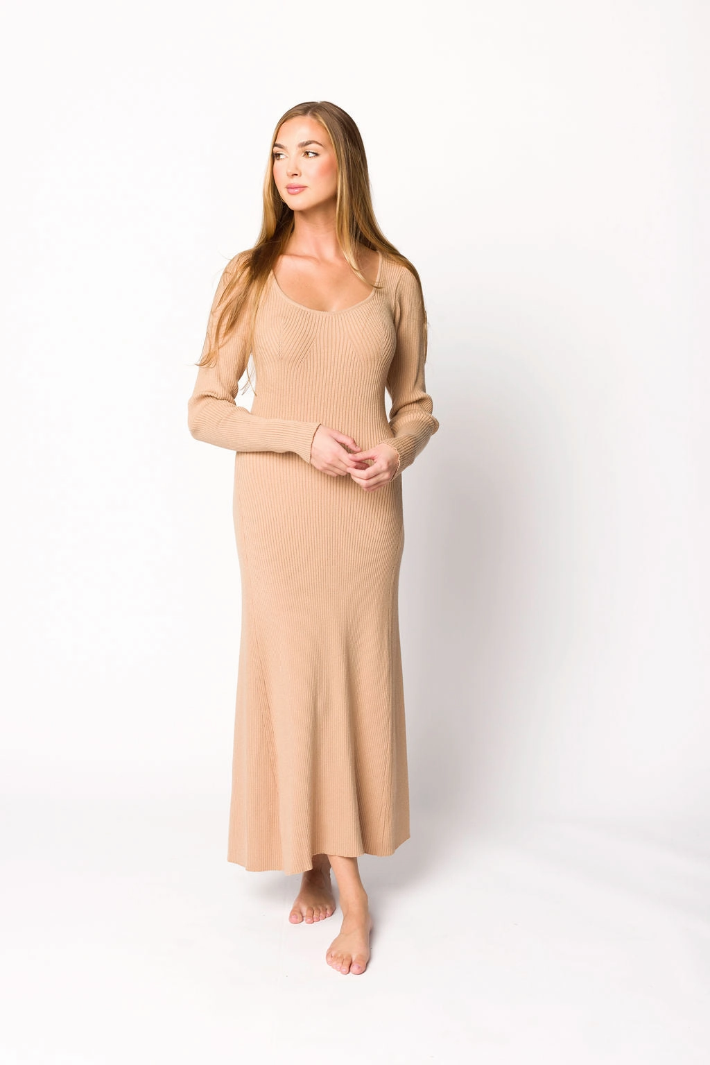 Alison Knit Sweater Maxi Dress in Almond Unique Print