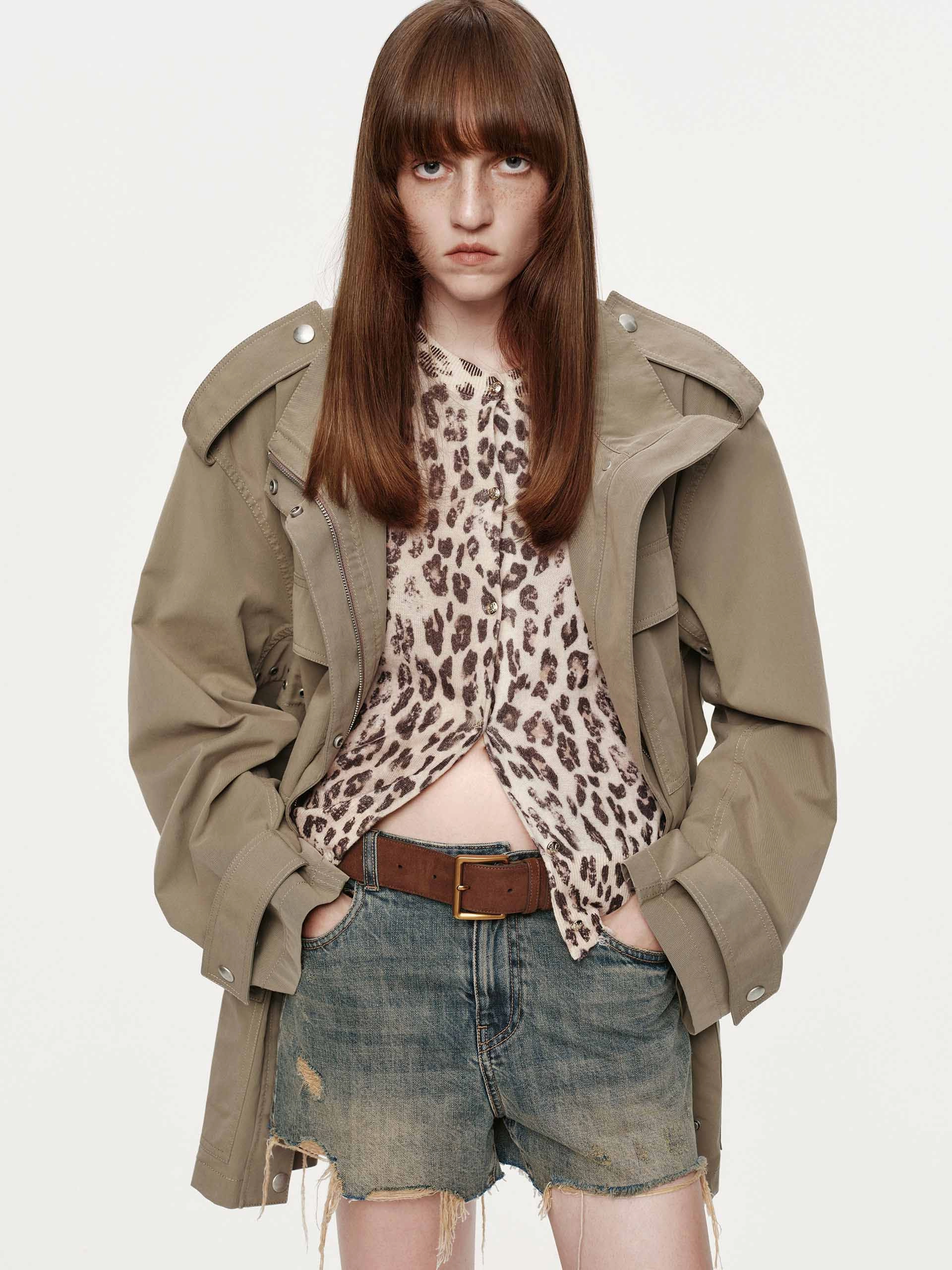 Cotton Blend Cargo Coat Flexible Shoulder Panels PFC Free Waterproofing