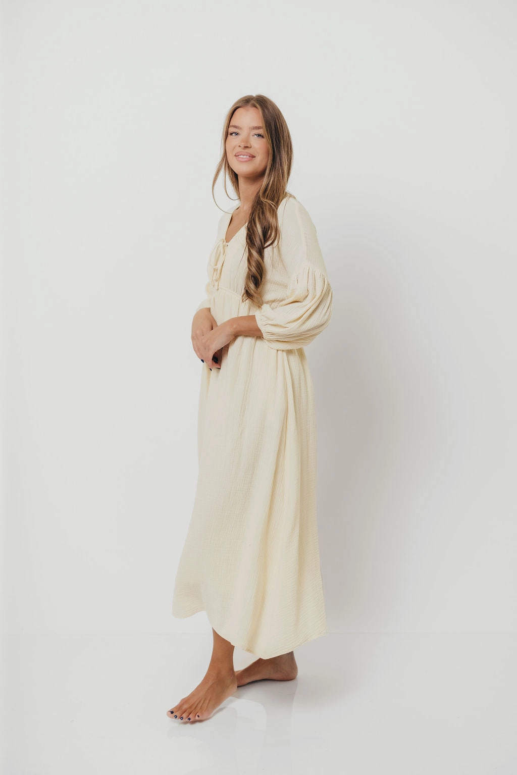Cozy Silhouette Flowing Design Hunter 100% Cotton Gauze Midi Dress in Butter - Bump Friendly