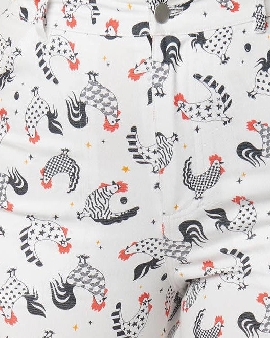 Low Impact Dye Artist Vibe Smooth Unique Vintage White Chicken Print Cropped Capris | White