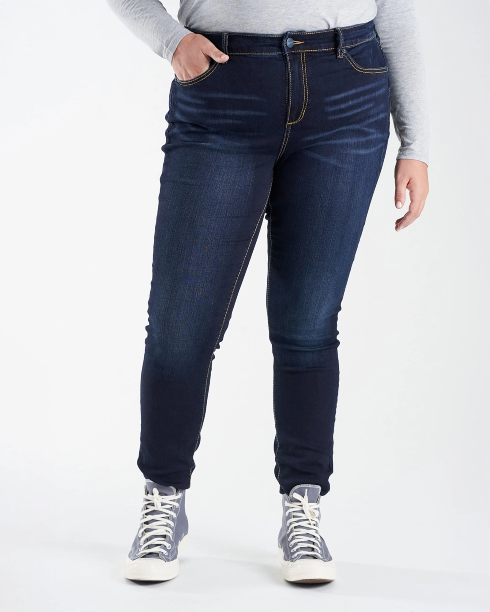 Comfy Wear Closet Must High Rise Skinny - Carolyn | CAROLYN