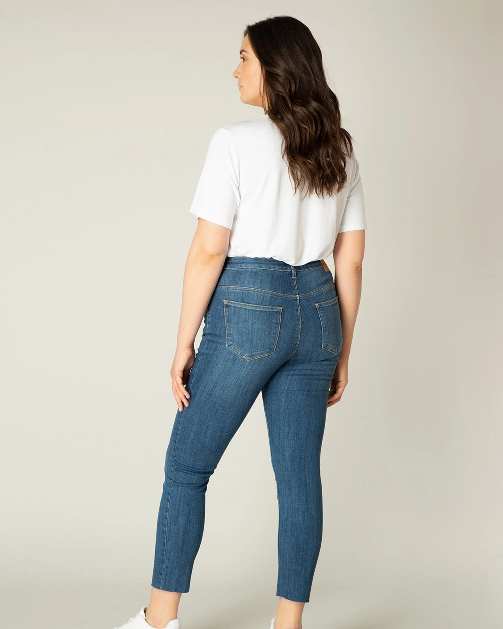 Winter Fashion Formal City Walk Party Look Anna | Mid Blue