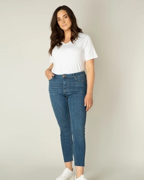 Anna | Mid Blue Clean Lines