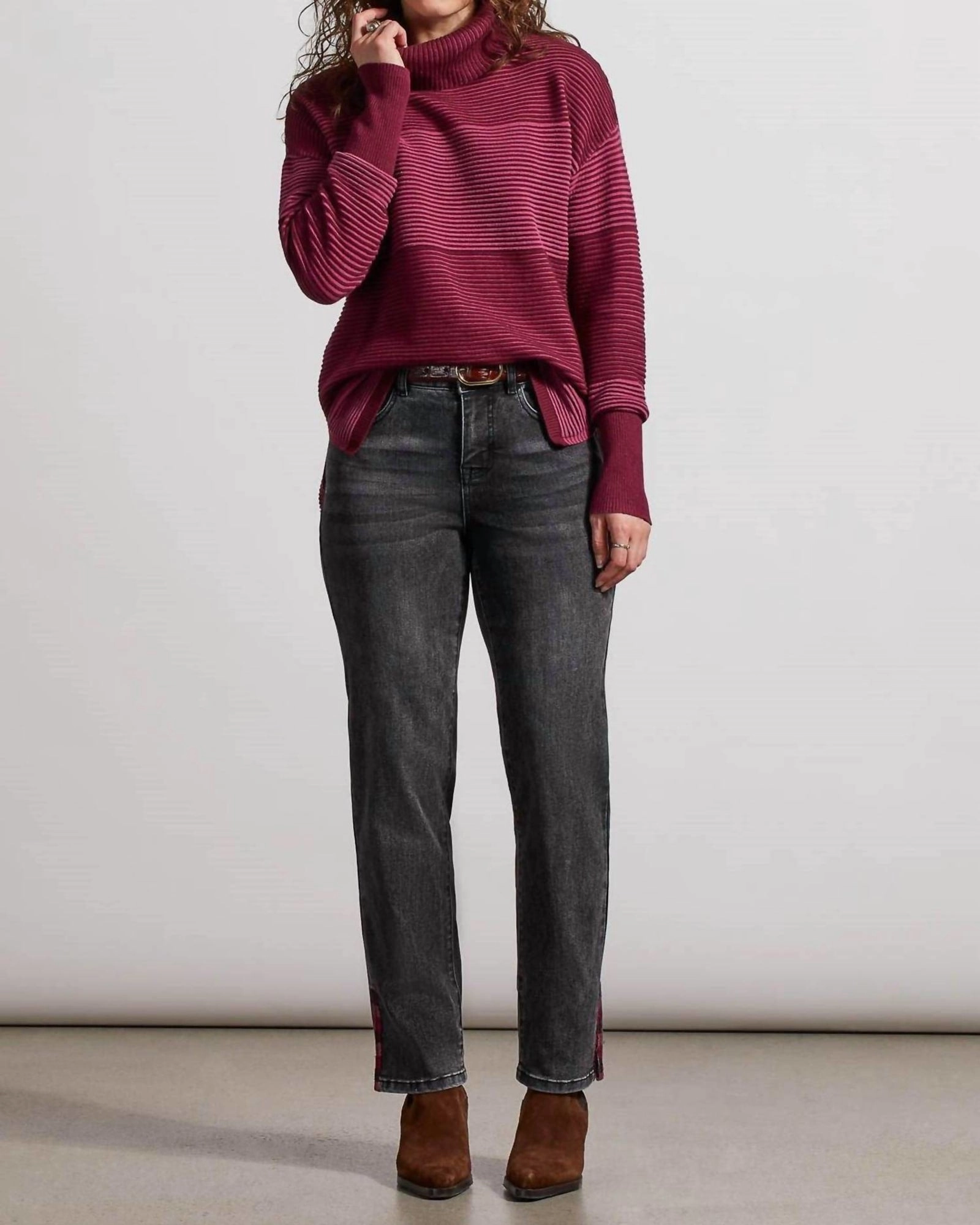 Weekend Warrior Creative Look Modern Audrey Side Slit Embroidered Ankle Jean In Stone Black | Stone Black