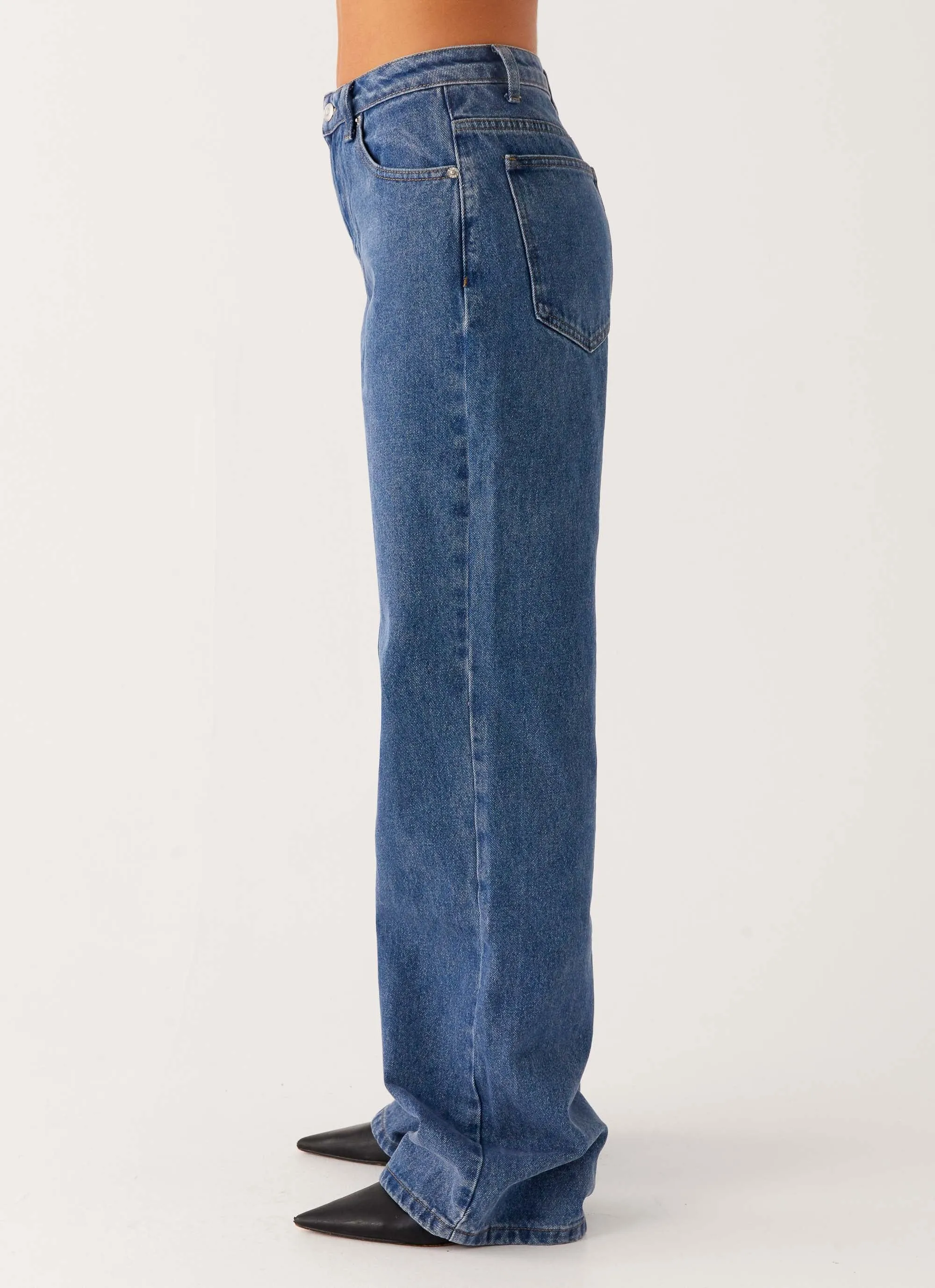 Sleek Silhouette Comfy Silhouette Back Again Straight Leg Denim Jeans - True Blue