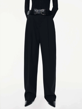 Stretch Layer Fit Barrel Leg Pleated Trousers