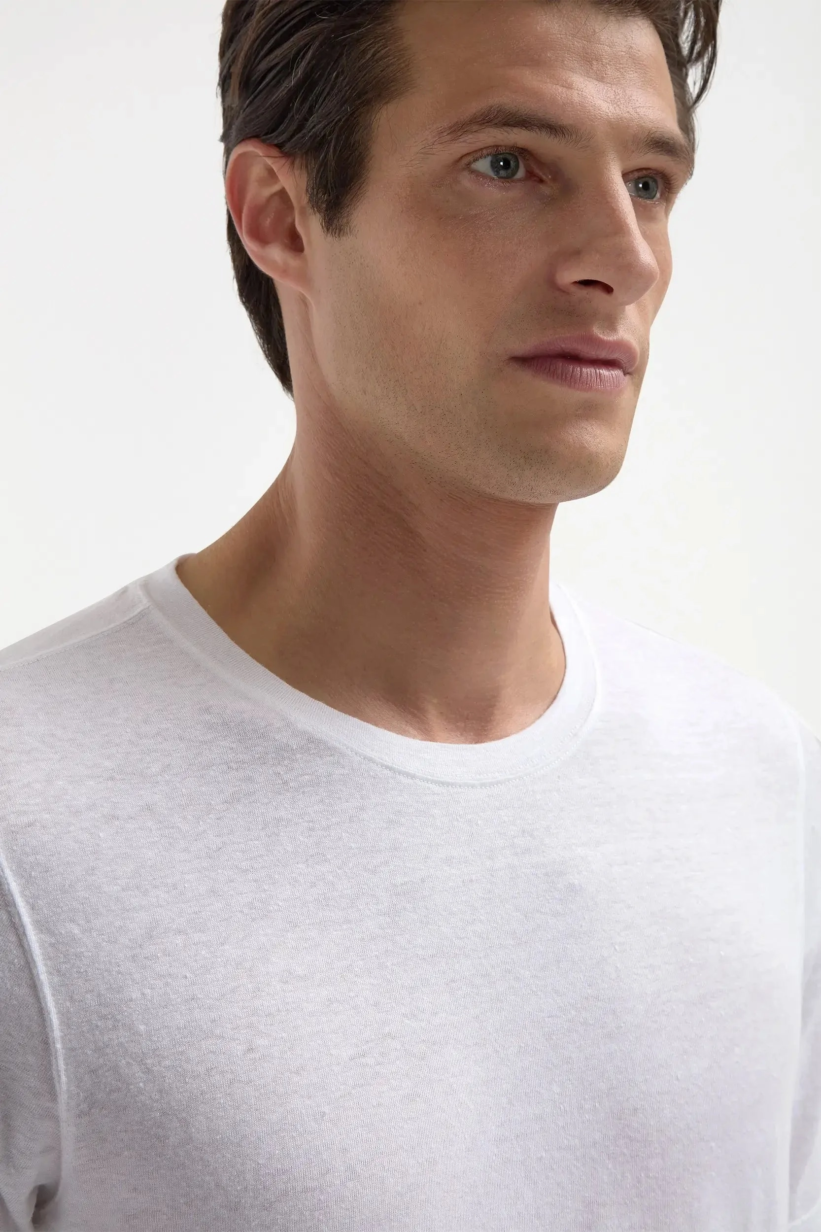 No Stress Daily Layers White linen t-shirt - Made in Italy