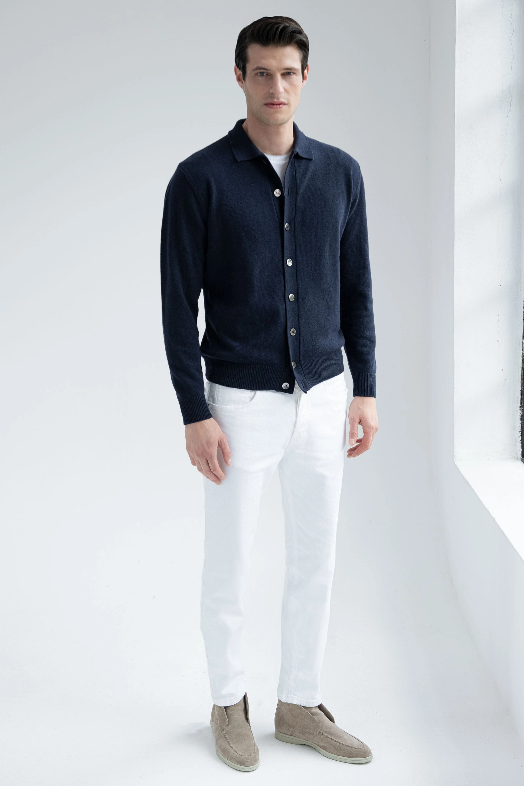 Blue cardigan ?C Made in Italy Classic Casual Non Chafing Fabric