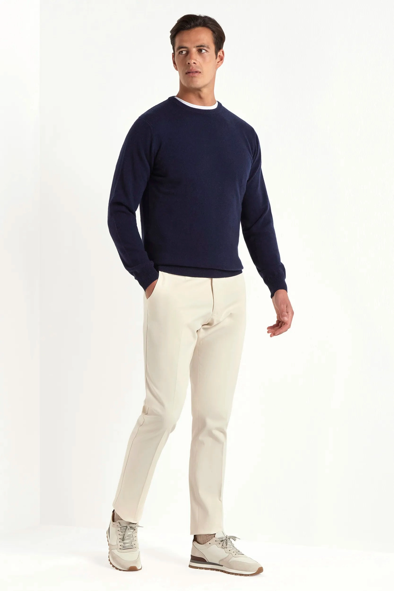 Blue cashmere round neck ?C Made in italy machine washable material Textured Weave