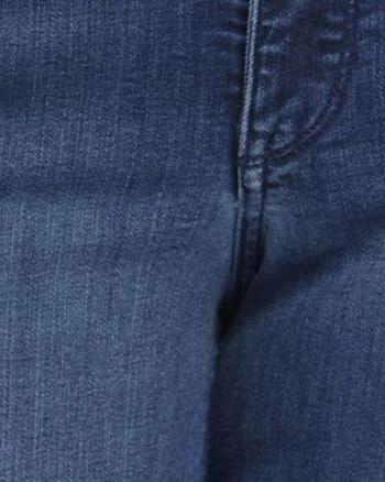 Teresa Wideleg Fray Hems | Riverwalk Music Event Smooth Casual Everyday Style