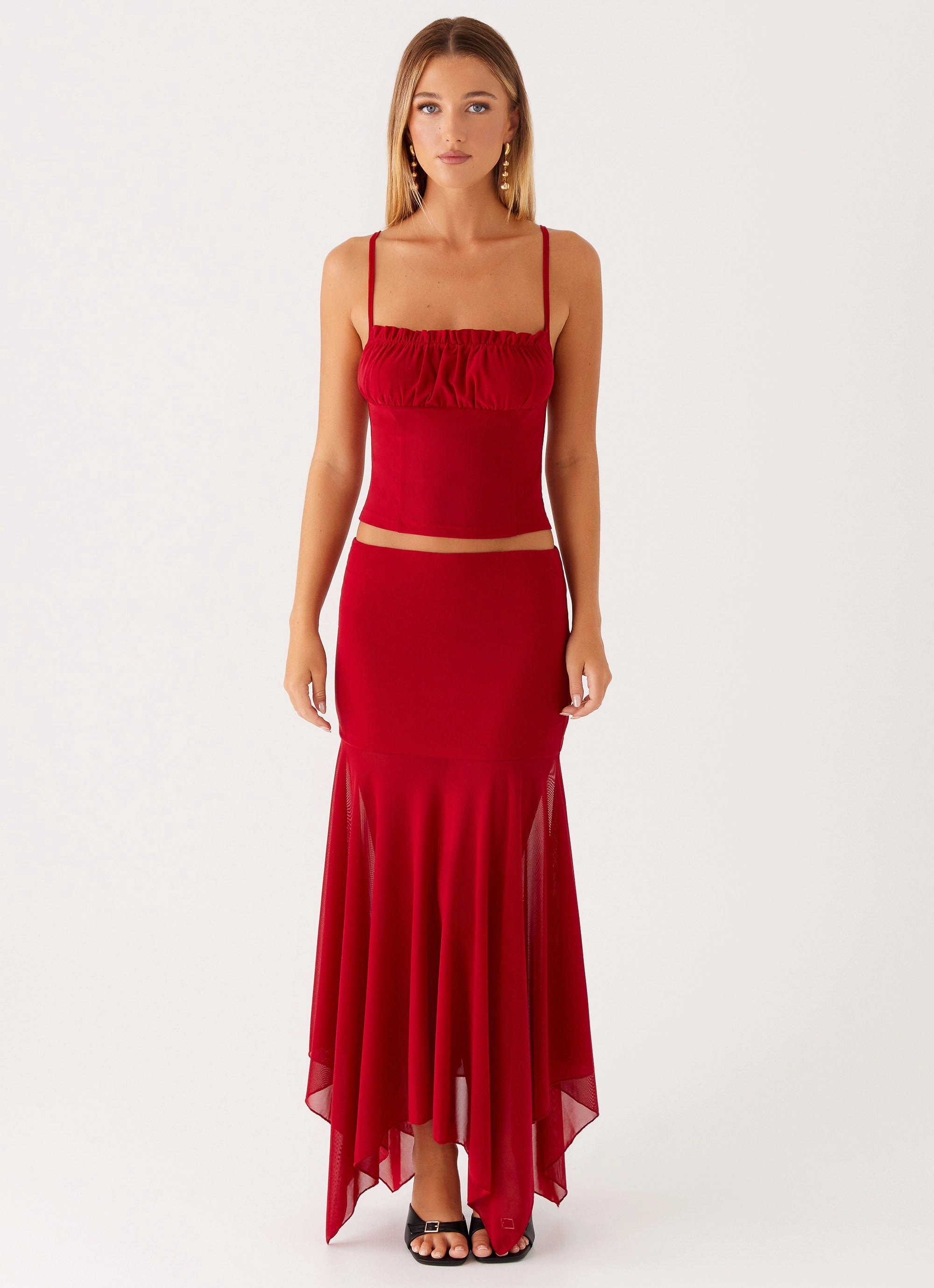 Flexible Hemline Dionne Top - Red