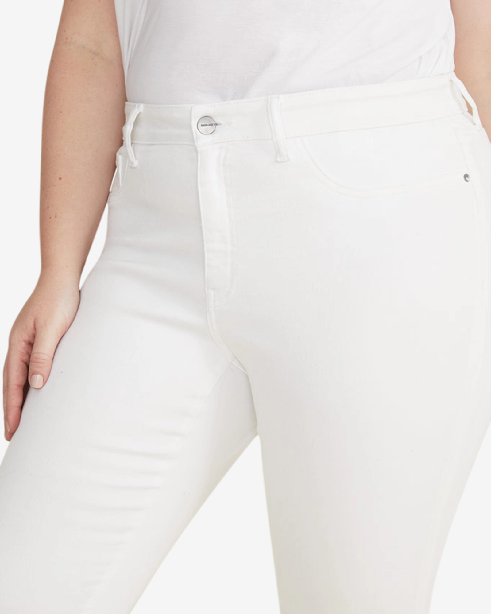Outdoor Adventure Stylish Bowery Skinny Jean | White