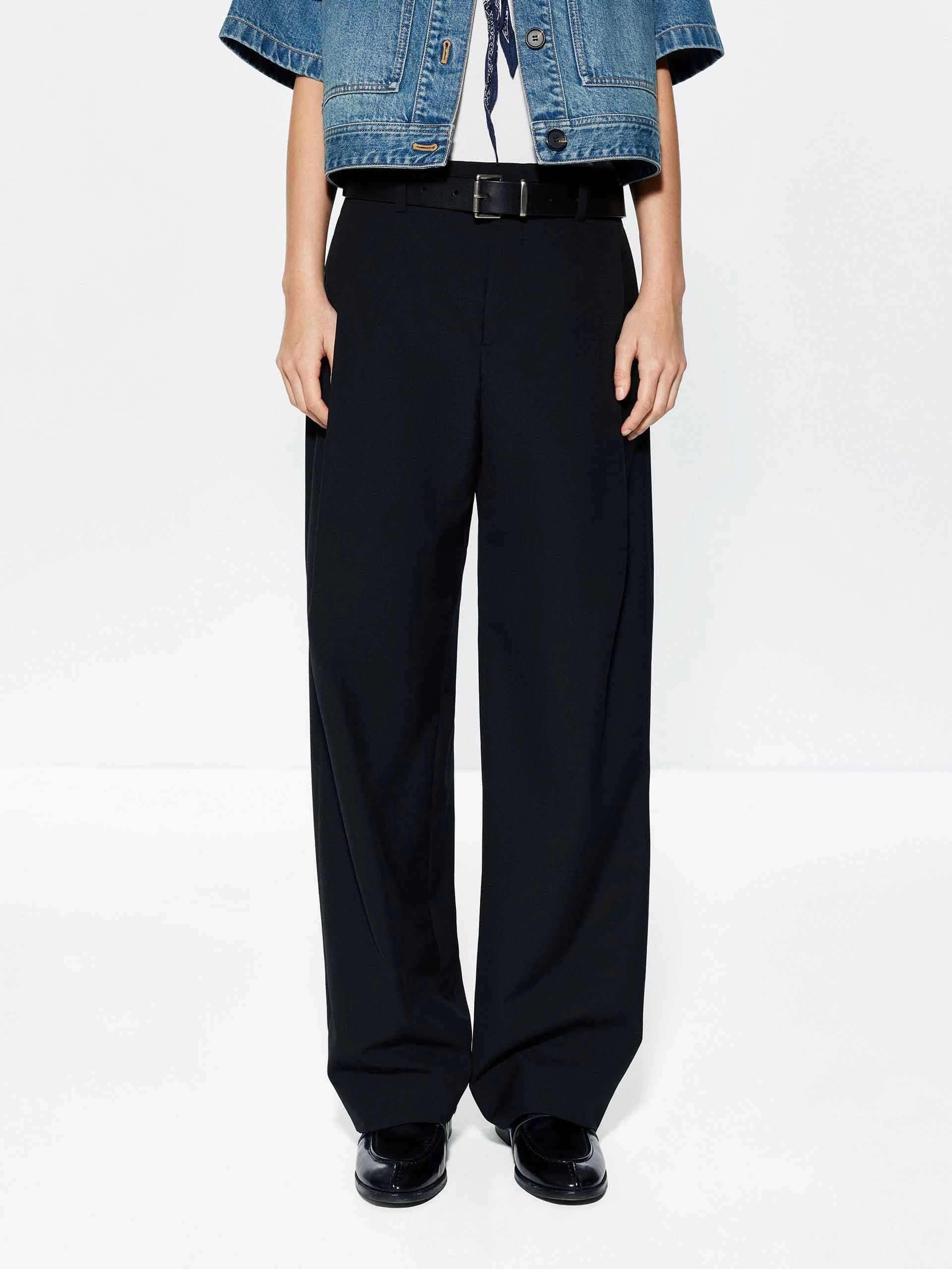 Anti Static Fabric Anti Odor Treatment Black Tapered Leg Trousers