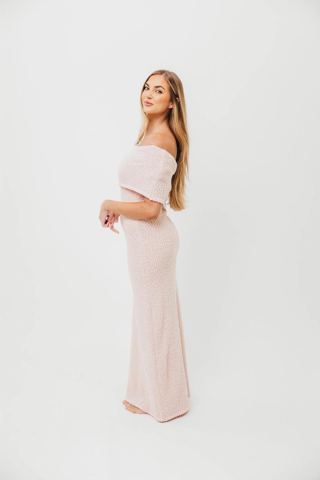 Brit Maxi Dress in Dusty Pink - Bump Friendly Flowy-Shape