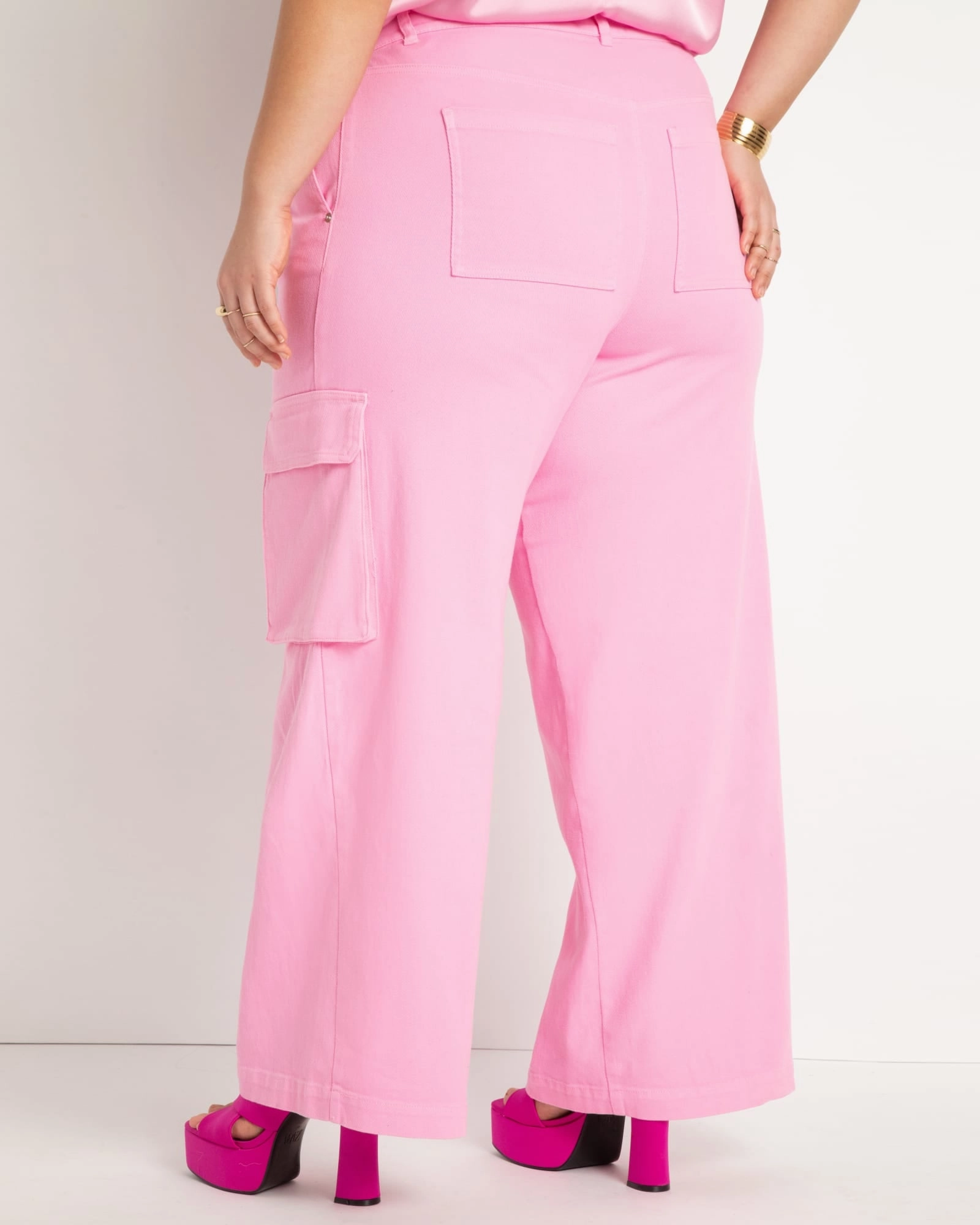 Shopping Day Vibrant Flattering Fit Cargo Jeans | Bonbon