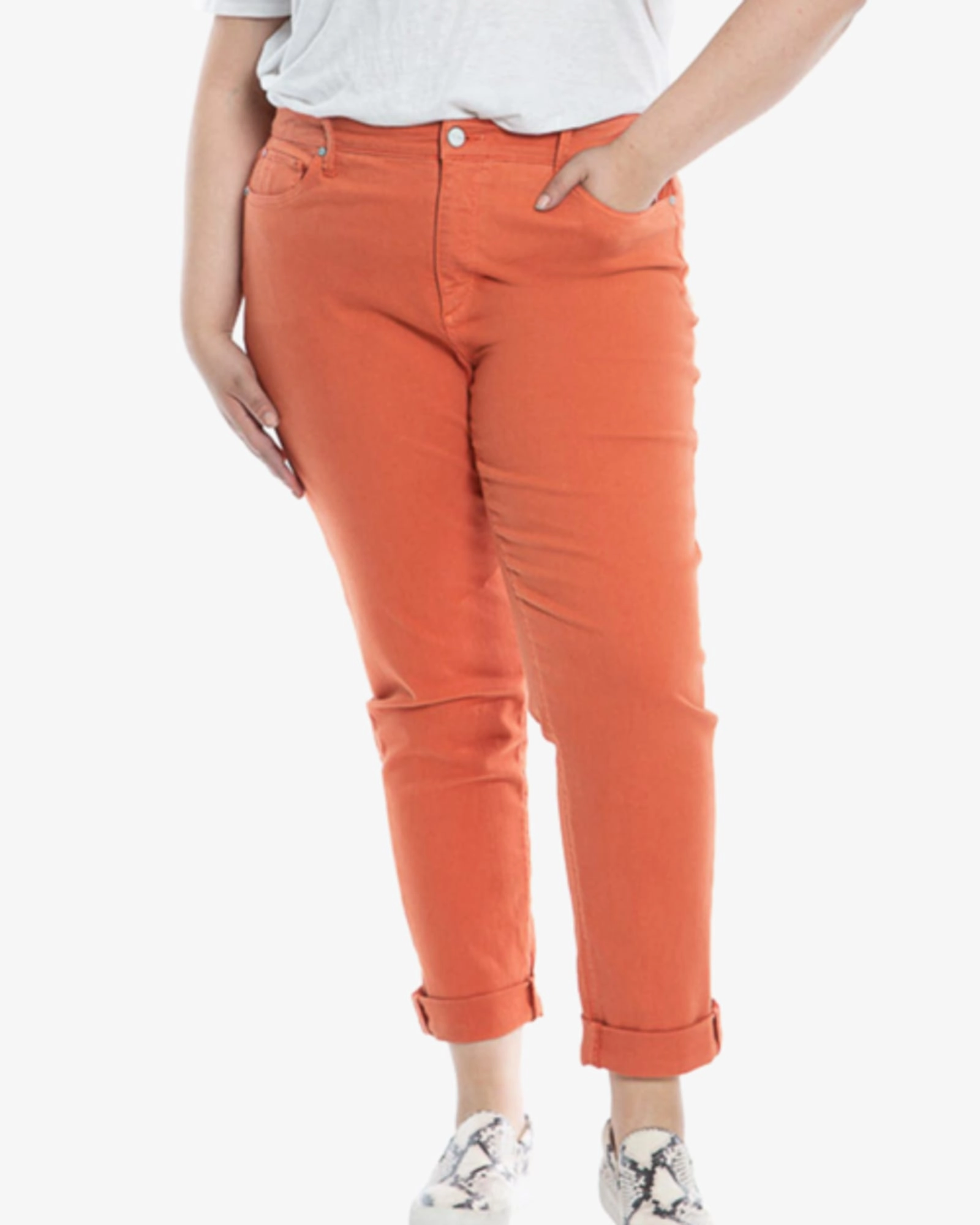 Carla High rise Boyfriend | RUST Slim Design Fashion Essential