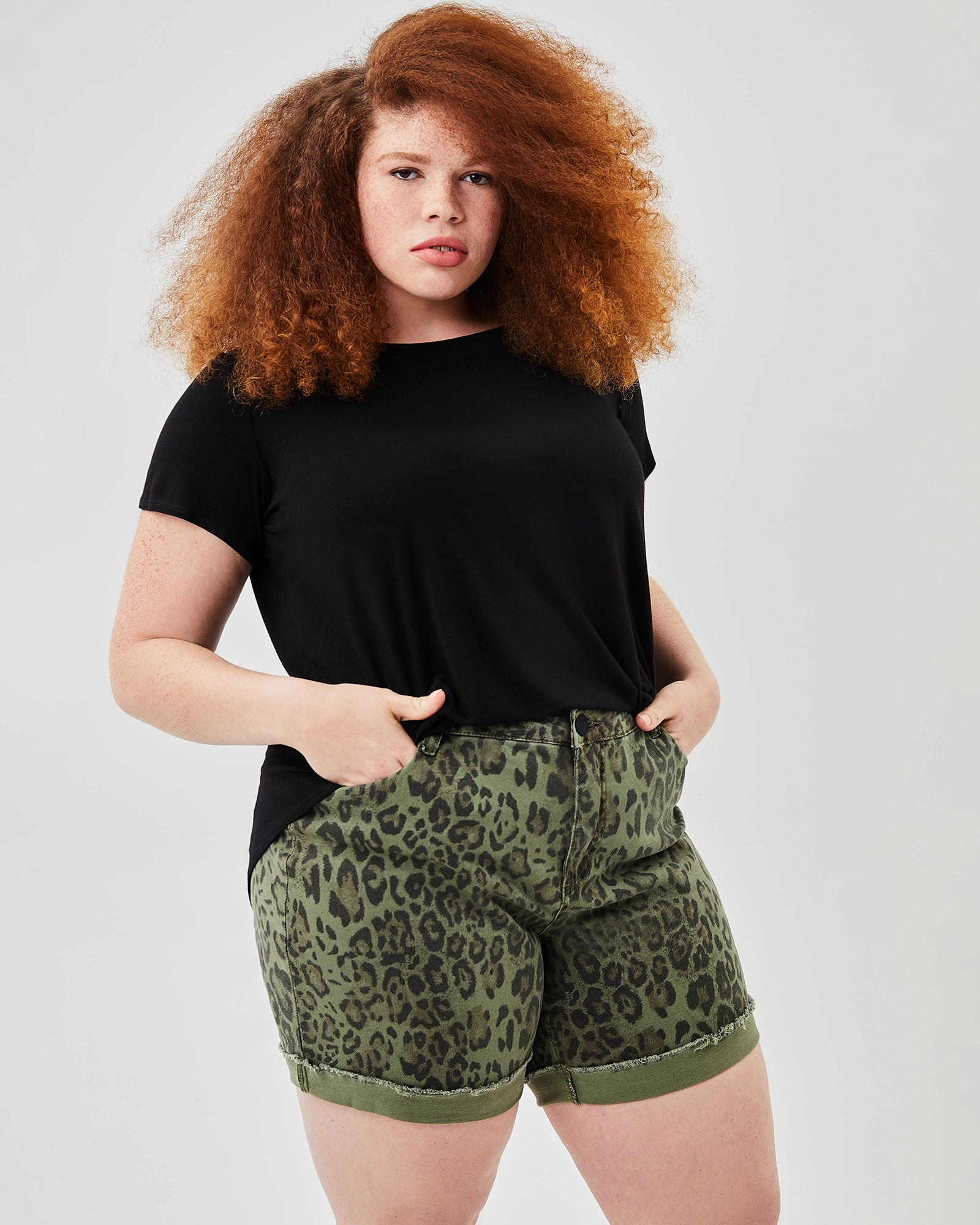 Catherine Cuffed Boyfriend Shorts | Olive Green / Brown Practical Comfort