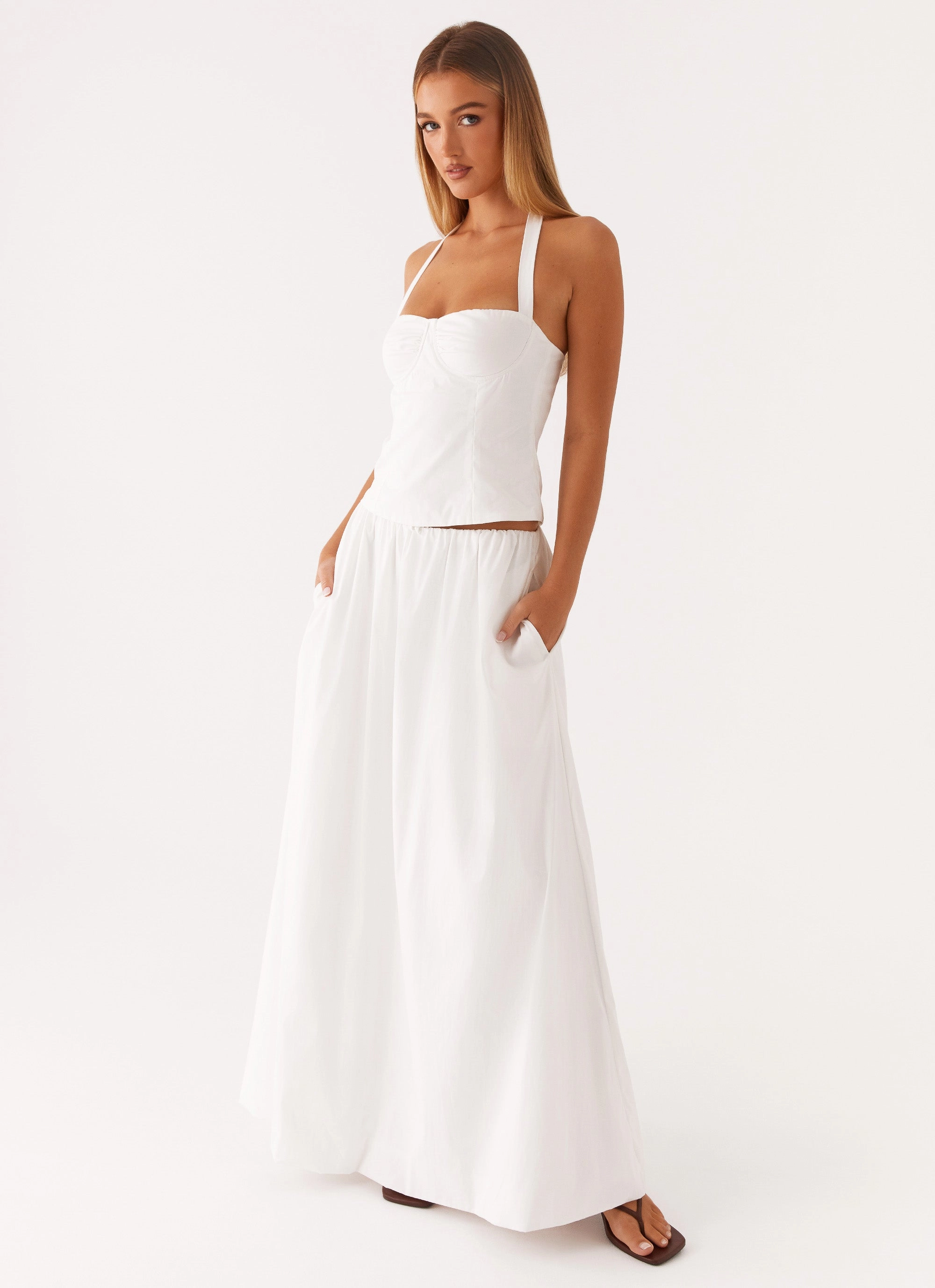 Cheryl Maxi Skirt - White Smooth Cut Outfit Mood