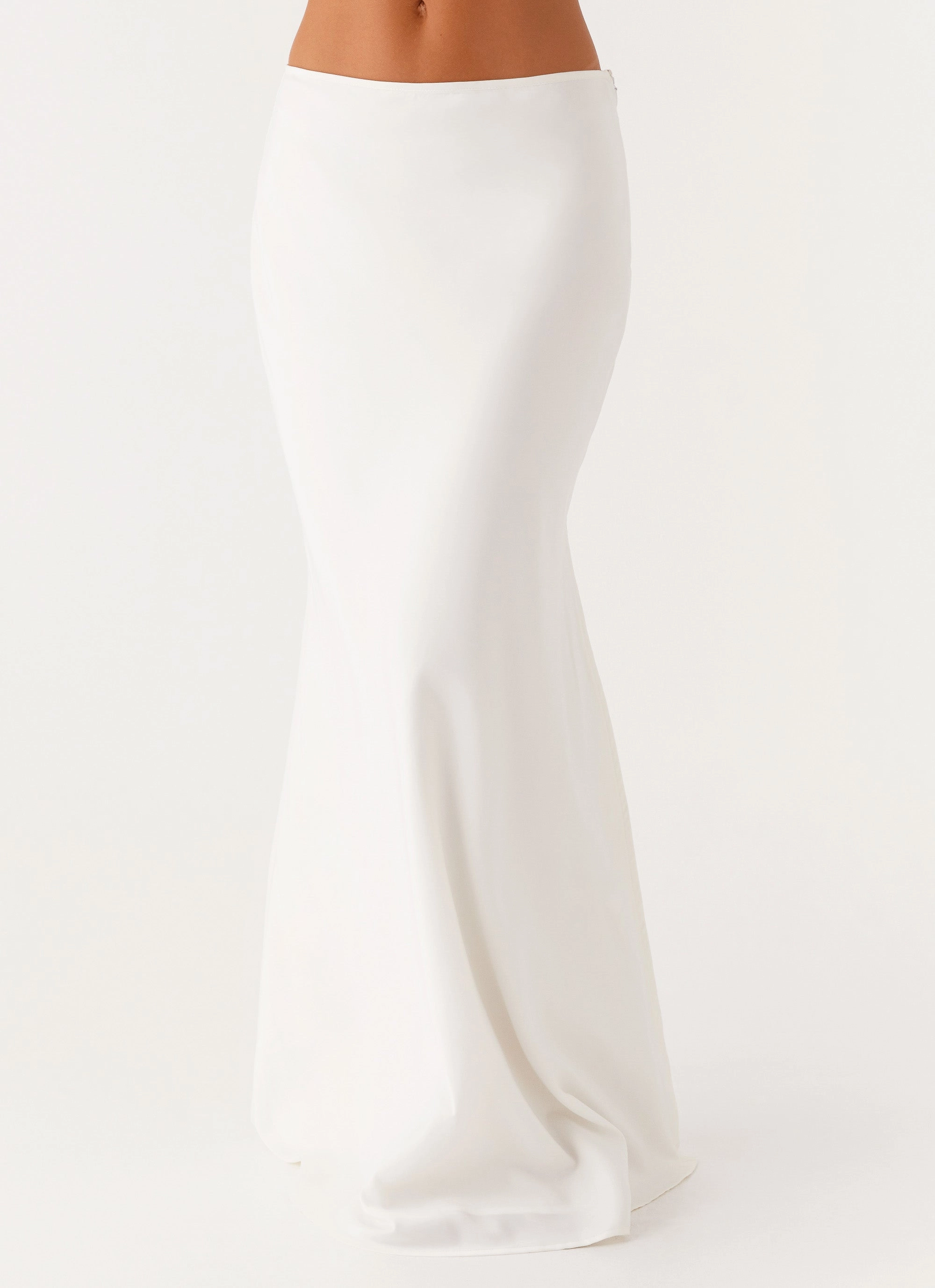 Mina Satin Maxi Skirt - White Mix Texture Cozy Vibe