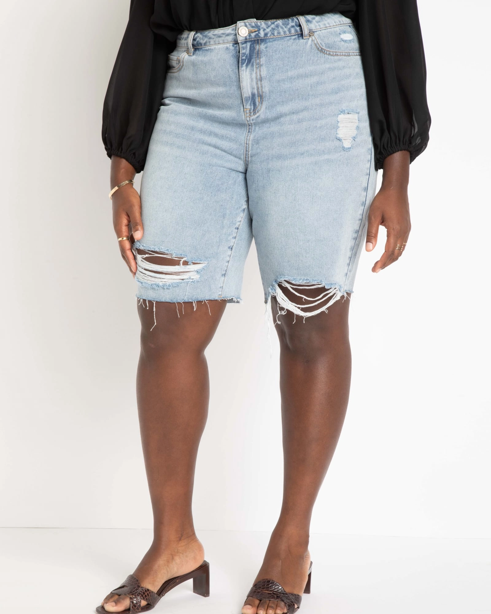 City Shorts | Light Wash Neutral Autumn Days