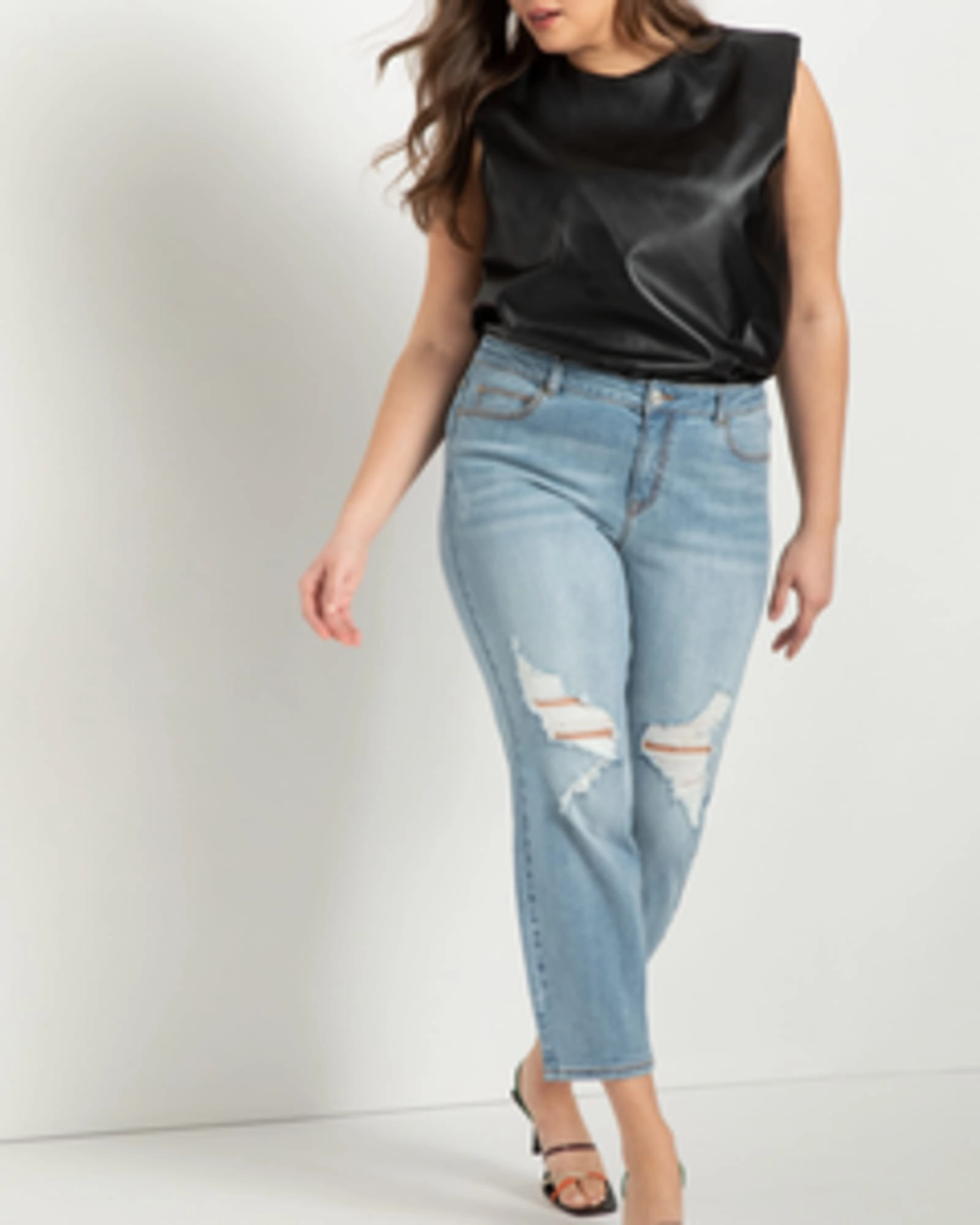 Travel Outfit Student Outfit Lightweight Home Comfort Bold Look Sunny Vibes Classic Fit Distressed Boyfriend Jean | Dark Medium Wash