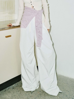 Sleek Appearance Pleated Wide Leg Cargo Pants