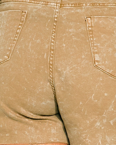 Luxury Textured Athlete Fit Coastal Walk Short | Tawny Wash