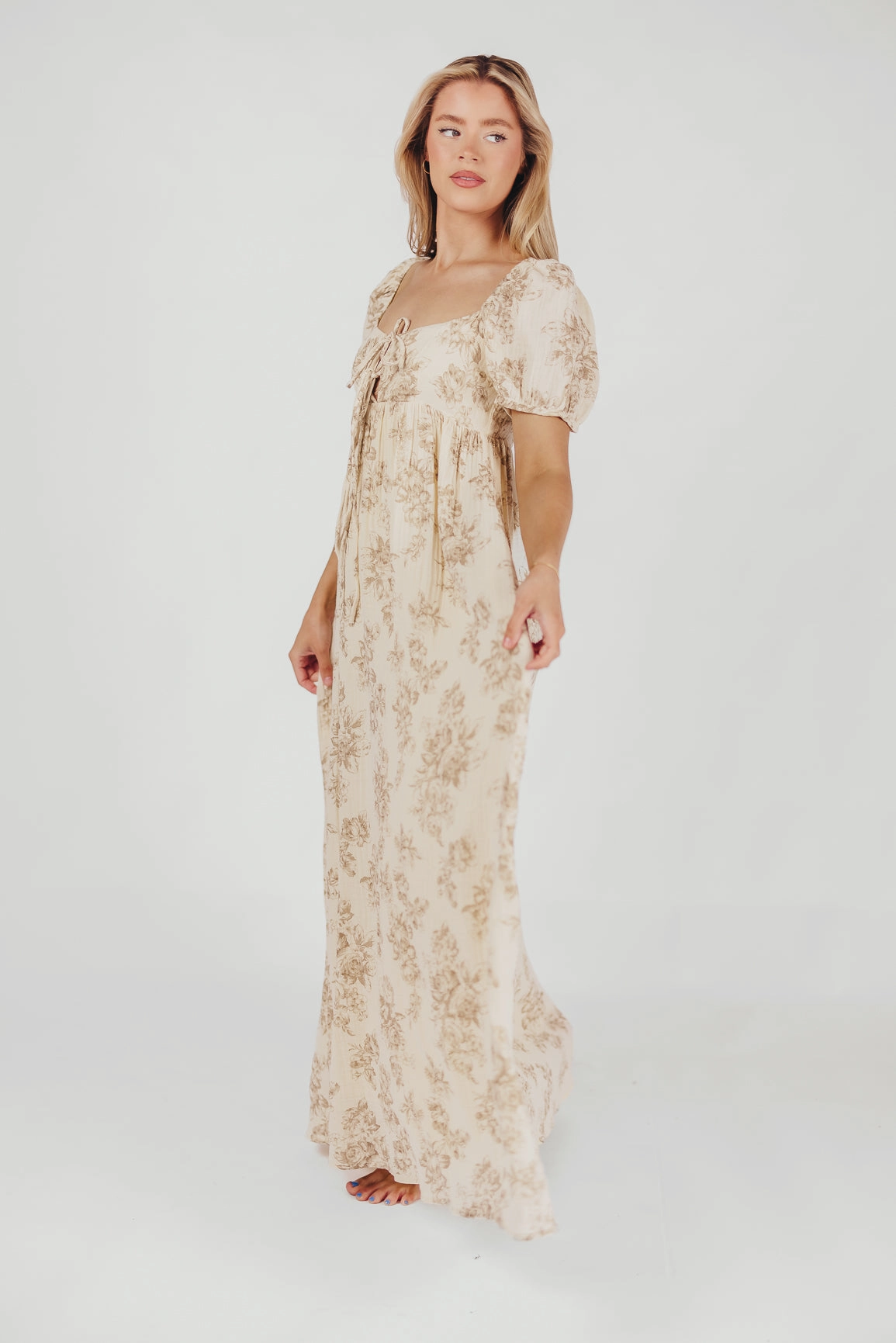 Haven 100% Cotton Tie-Front Maxi Dress in Taupe/Brown Floral - Bump Friendly Farm Scene photo look