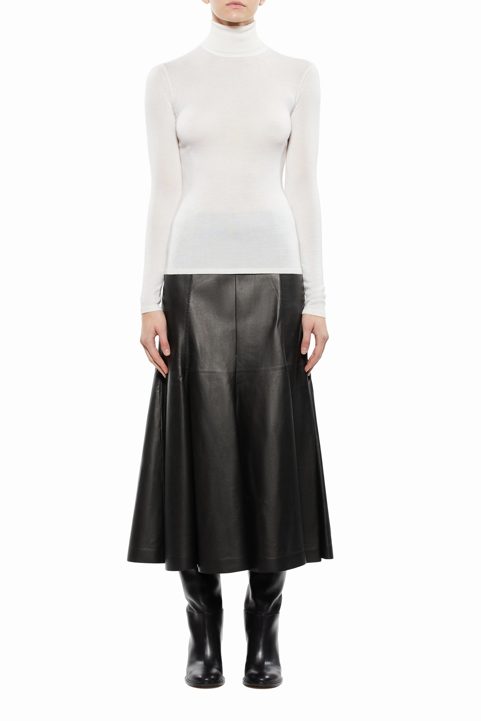 Layering Piece Costa Knit Turtleneck in Ivory Cashmere Silk