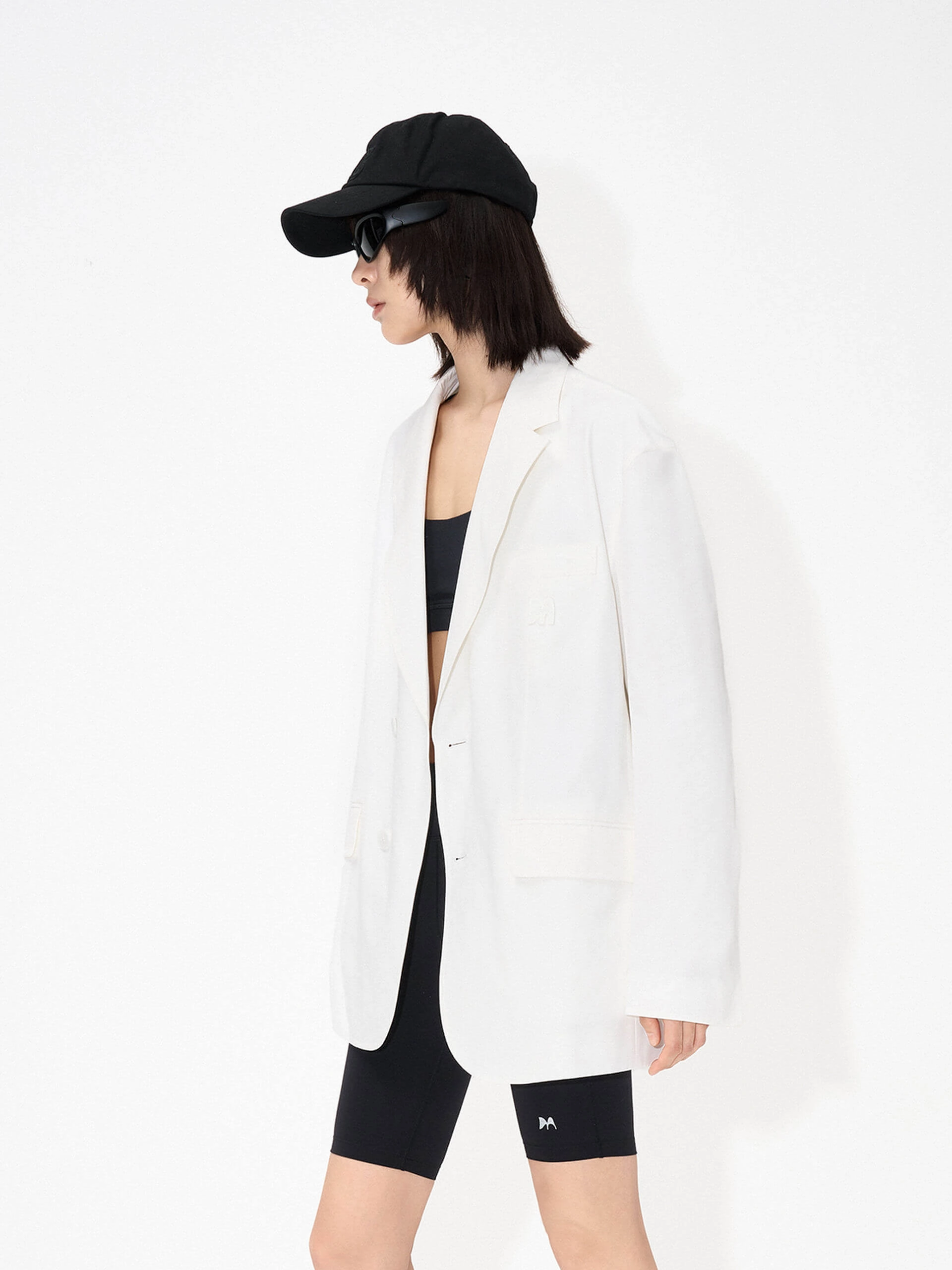 Cotton Blend Structured Blazer Relaxed Fit Silhouette