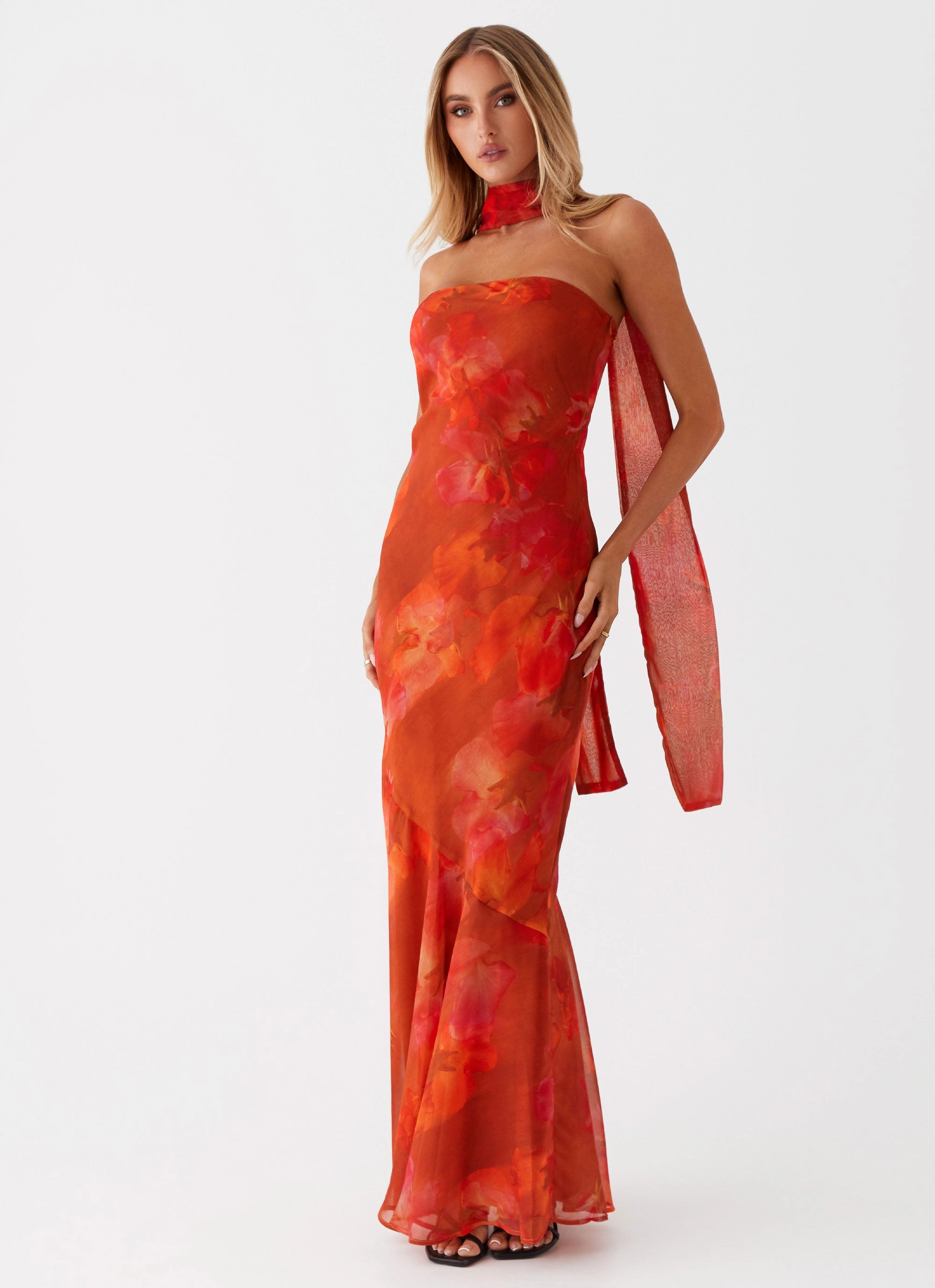Chic Statement Flexible Layers Under The Pagoda Maxi Dress - Amber