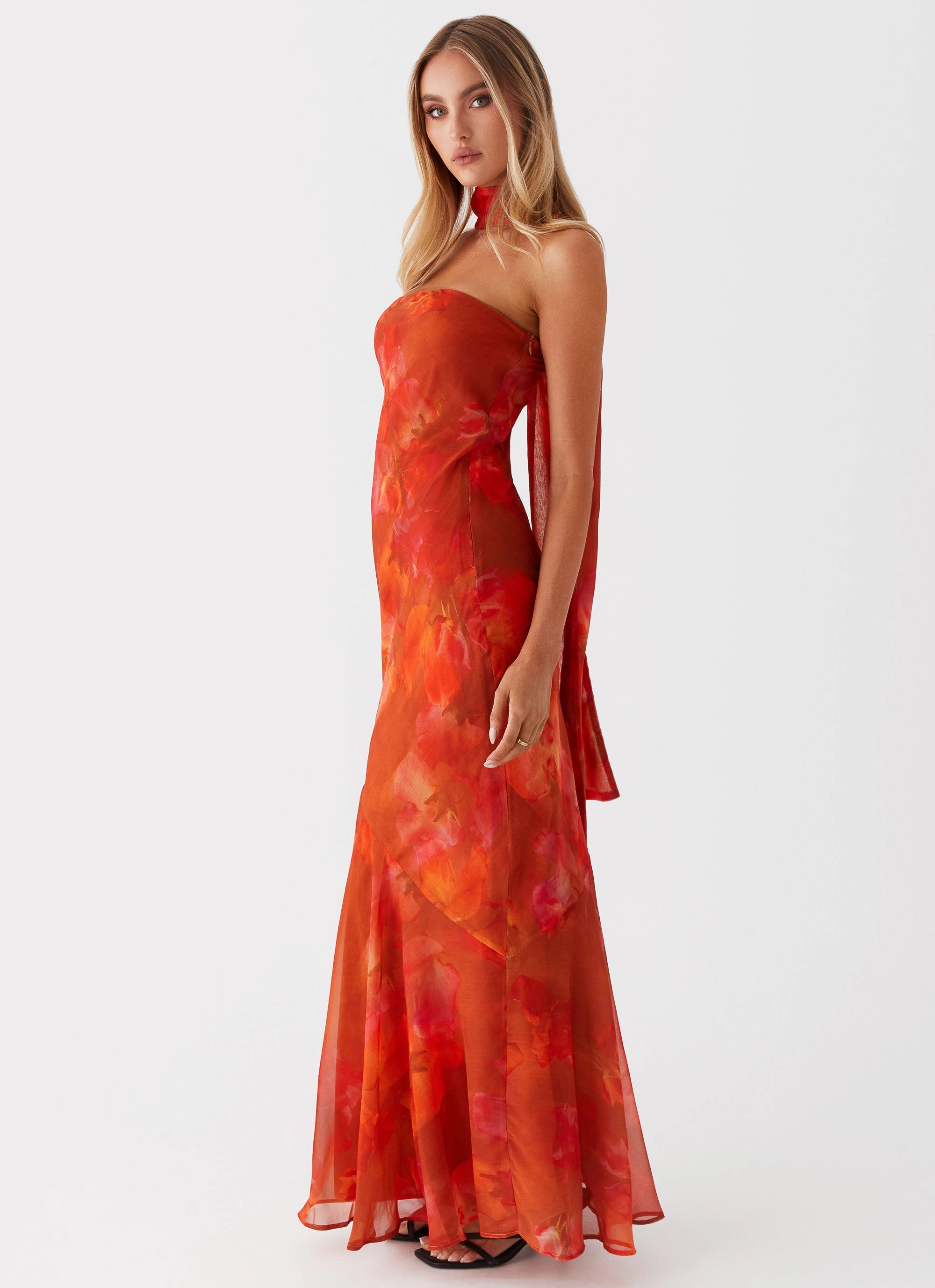 Curve Friendly Chic Tailoring Under The Pagoda Maxi Dress - Amber