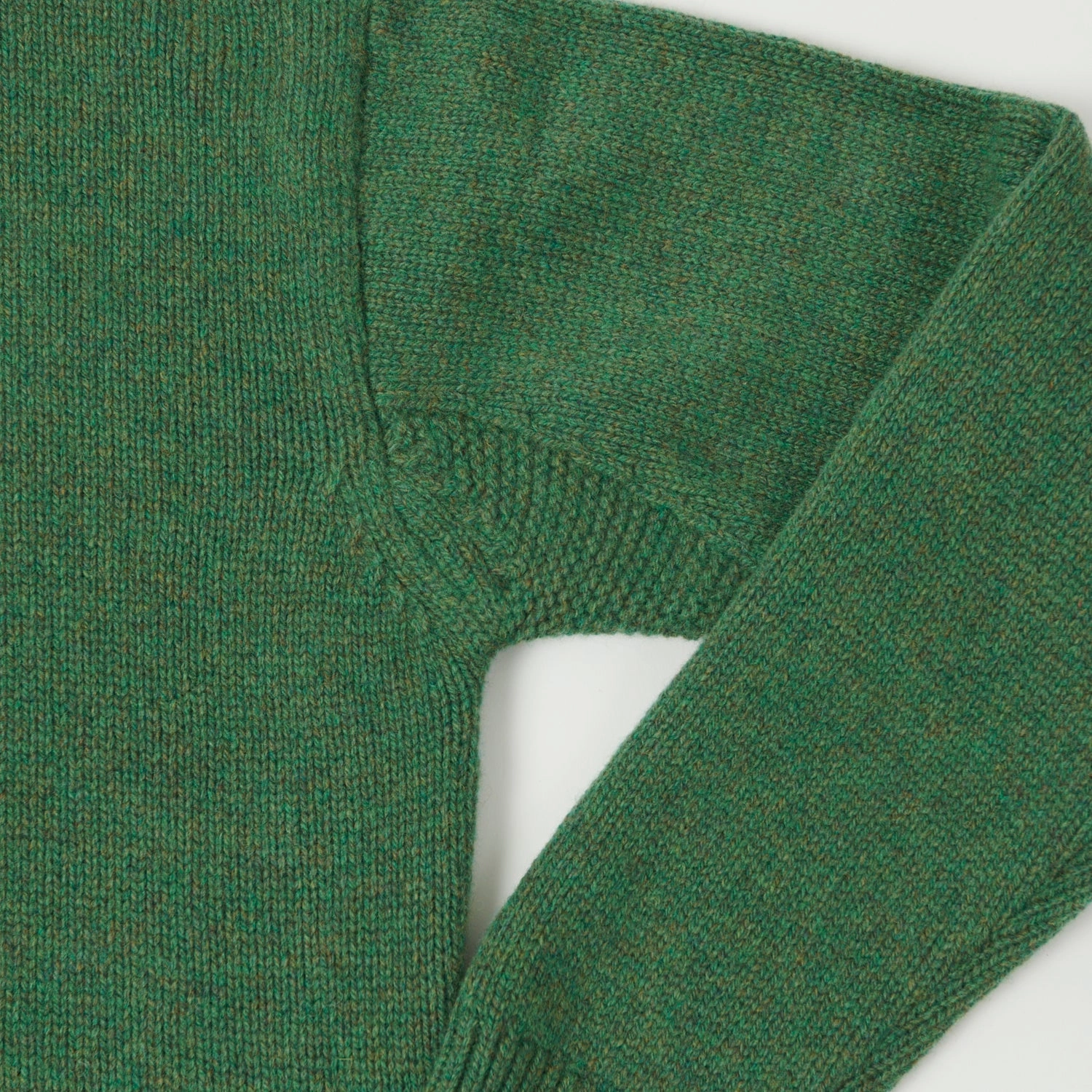 Merz b. Schwanen 'Good Basics' Wool Cashmere Knit Turtleneck - Moss Green Evening Stroll