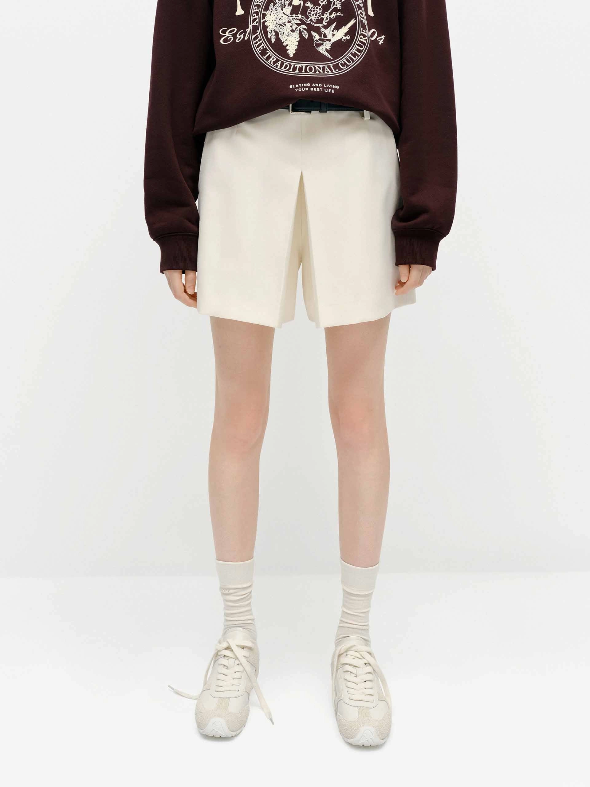 Tapered leg Wool Blend Belted Shorts