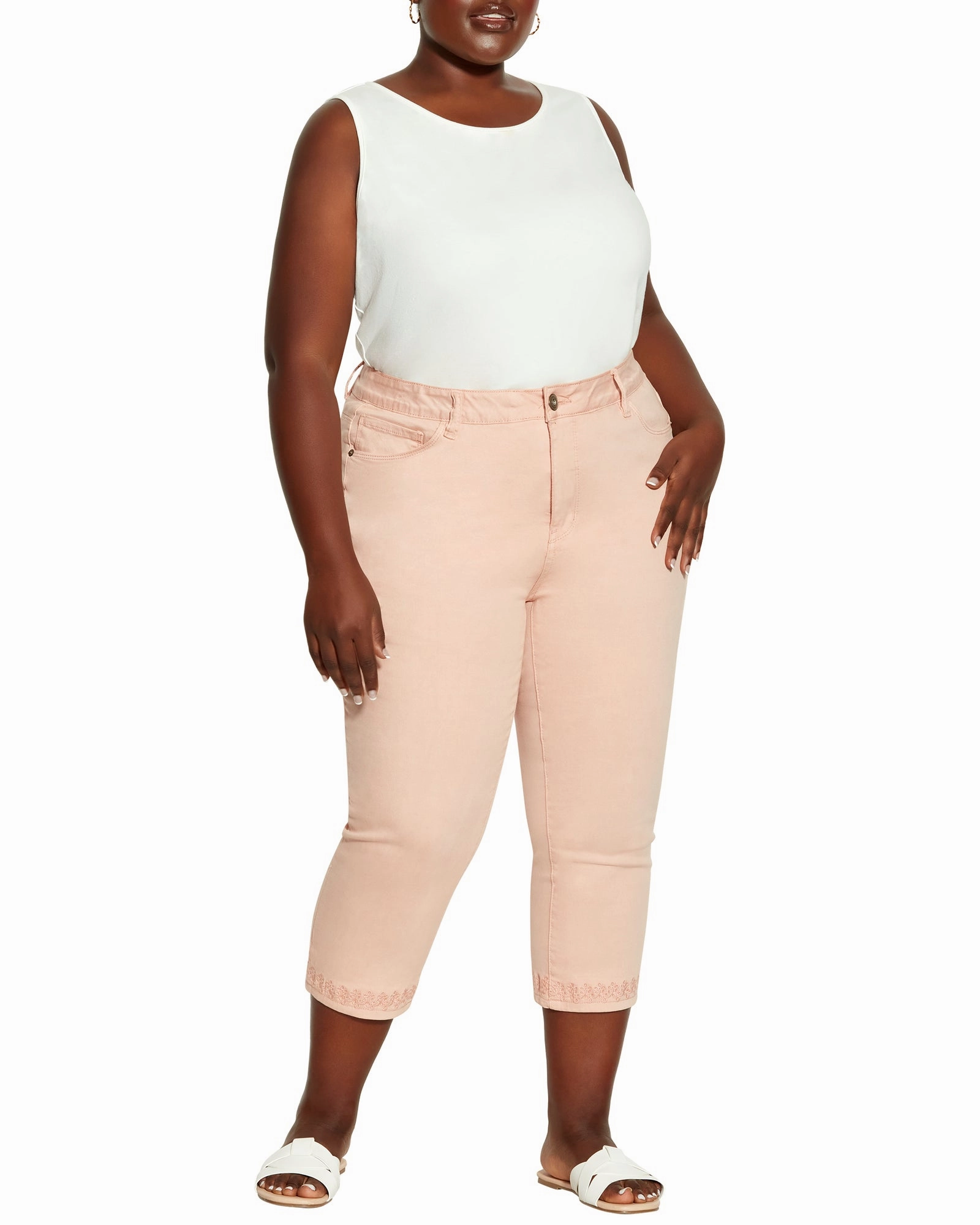 Aliana Embroidered Hem Capris | Pink premium design