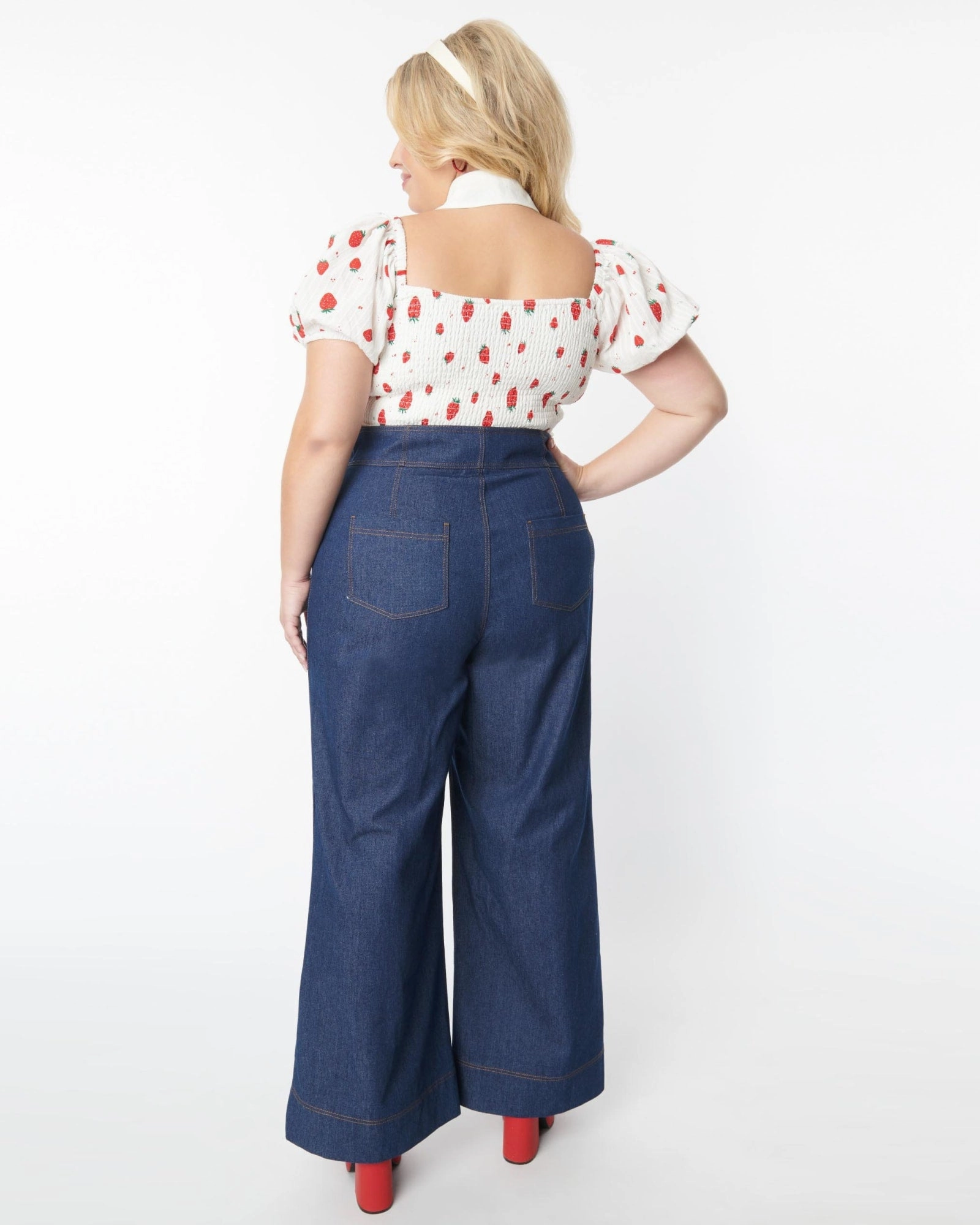 Tailored Appearance Smak Parlour Plus Size Strawberry Blossom Embroidered Denim Wide Leg Pants | Dark Denim
