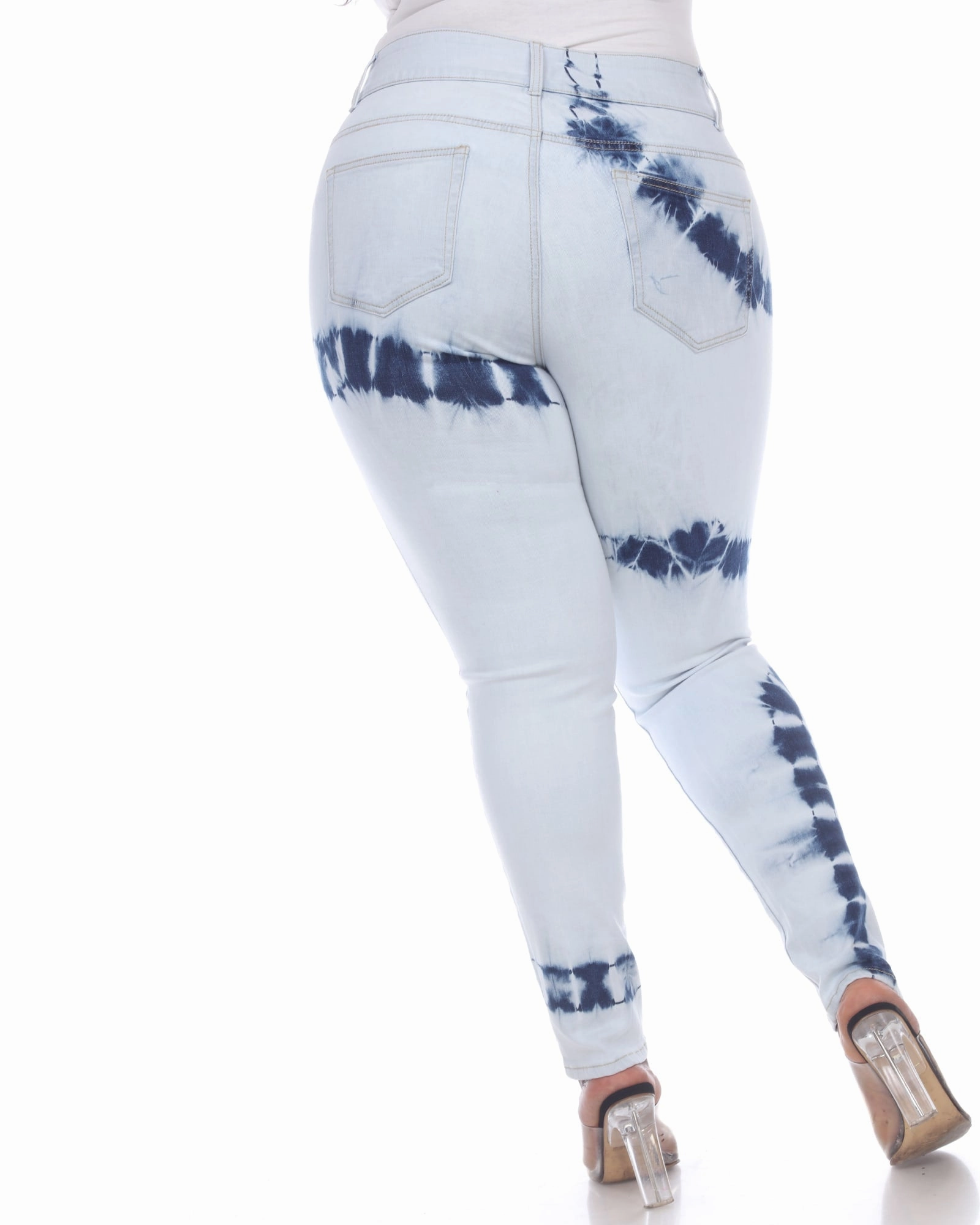 Relaxed Fit Winter Warmth Sustainable Tie Dye Light Blue Denim | White