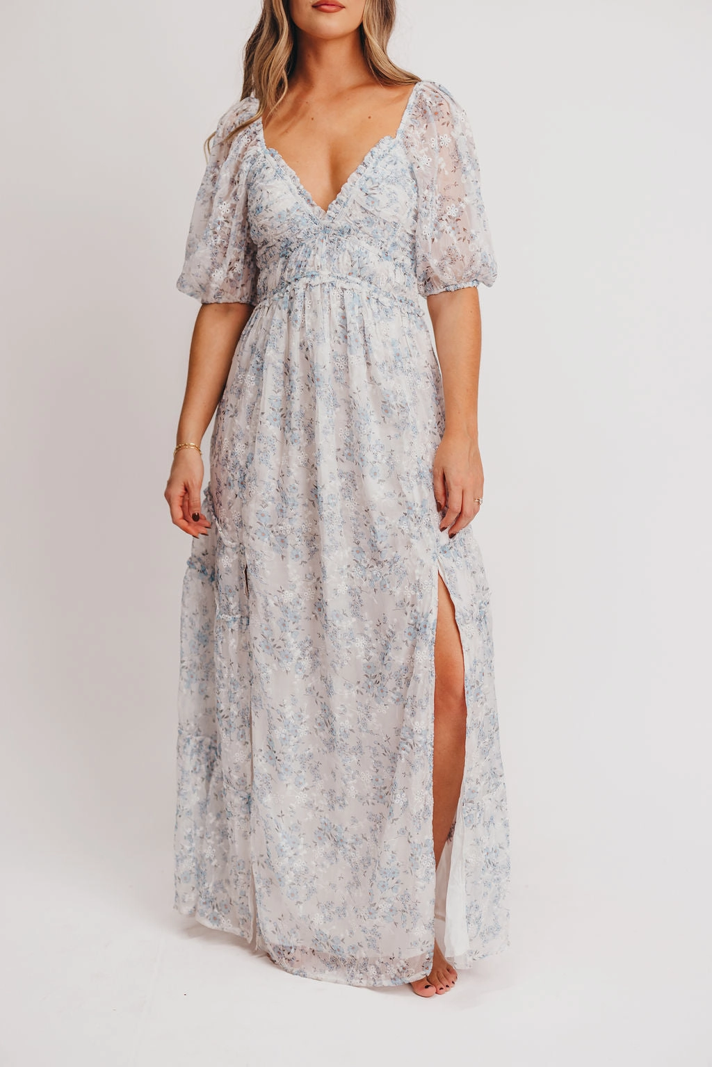 Daphne High Slit Eyelet Detail Maxi Dress in Blue and White Floral - Inclusive Sizing Scalloped-Edge