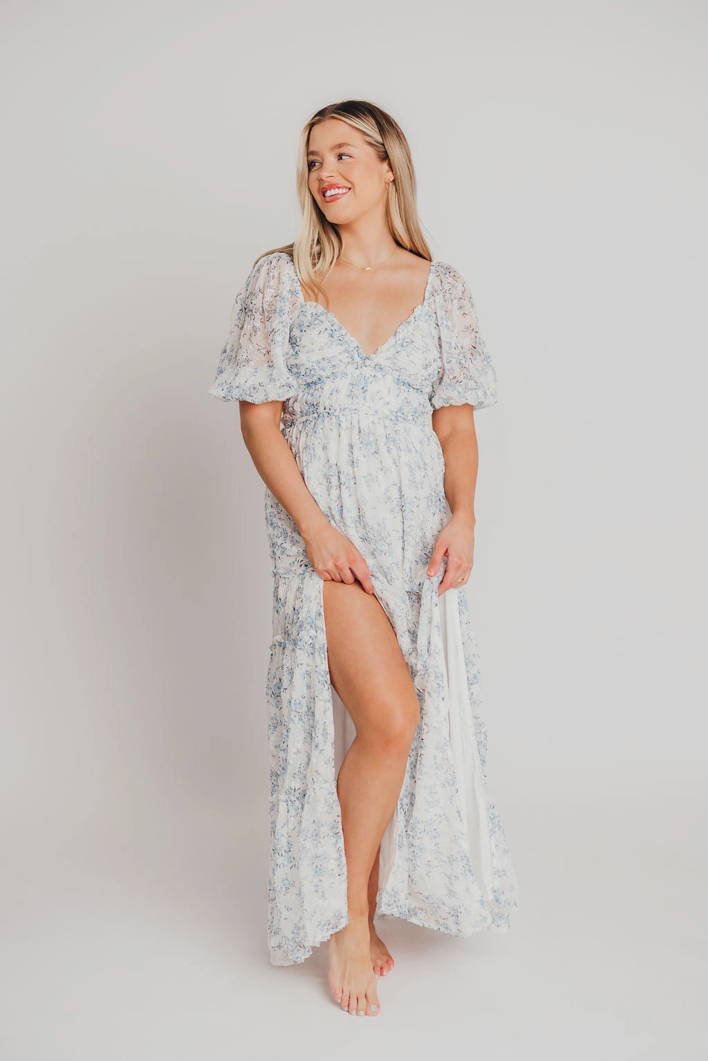 Sophisticated Waistband Fit Daphne High Slit Eyelet Detail Maxi Dress in Blue and White Floral - Inclusive Sizing