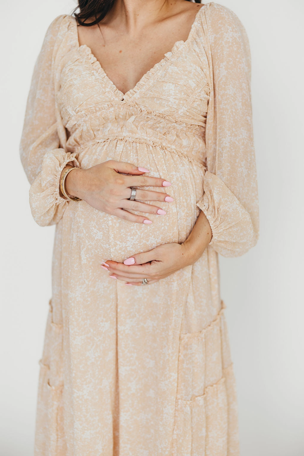 Daphne Long Sleeve Maxi Dress in Light Beige/White Floral - Bump Friendly & Inclusive Sizing (XS-3XL) Relaxed and Effortless
