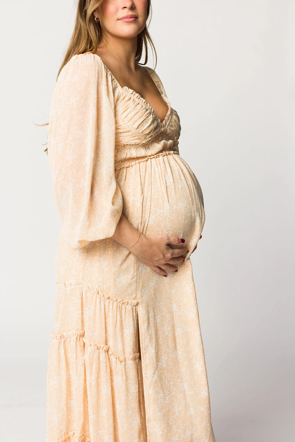 Smooth Lines Daphne Long Sleeve Maxi Dress in Light Beige/White Floral - Bump Friendly & Inclusive Sizing (XS-3XL)