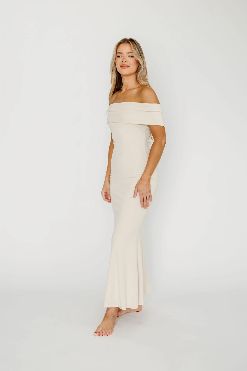 Romantic date dress Monroe Maxi Dress in Ivory - Bump Friendly