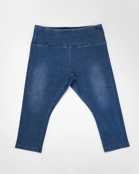 Comfortable Waist Denim Capri | Mid Wash