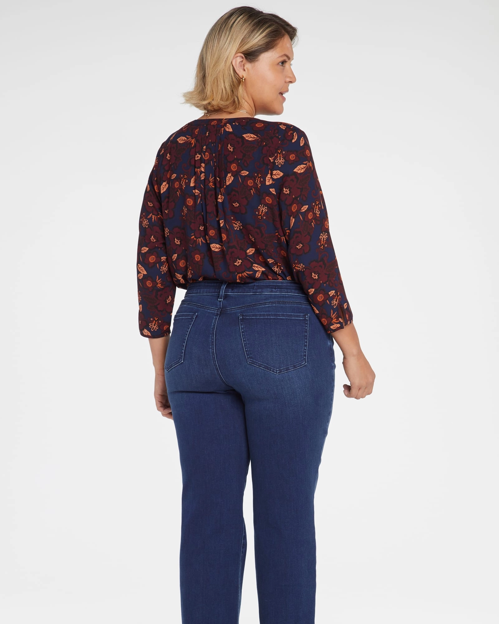 Diane Mid Rise Relaxed Straight | Grant Stain Release Finish