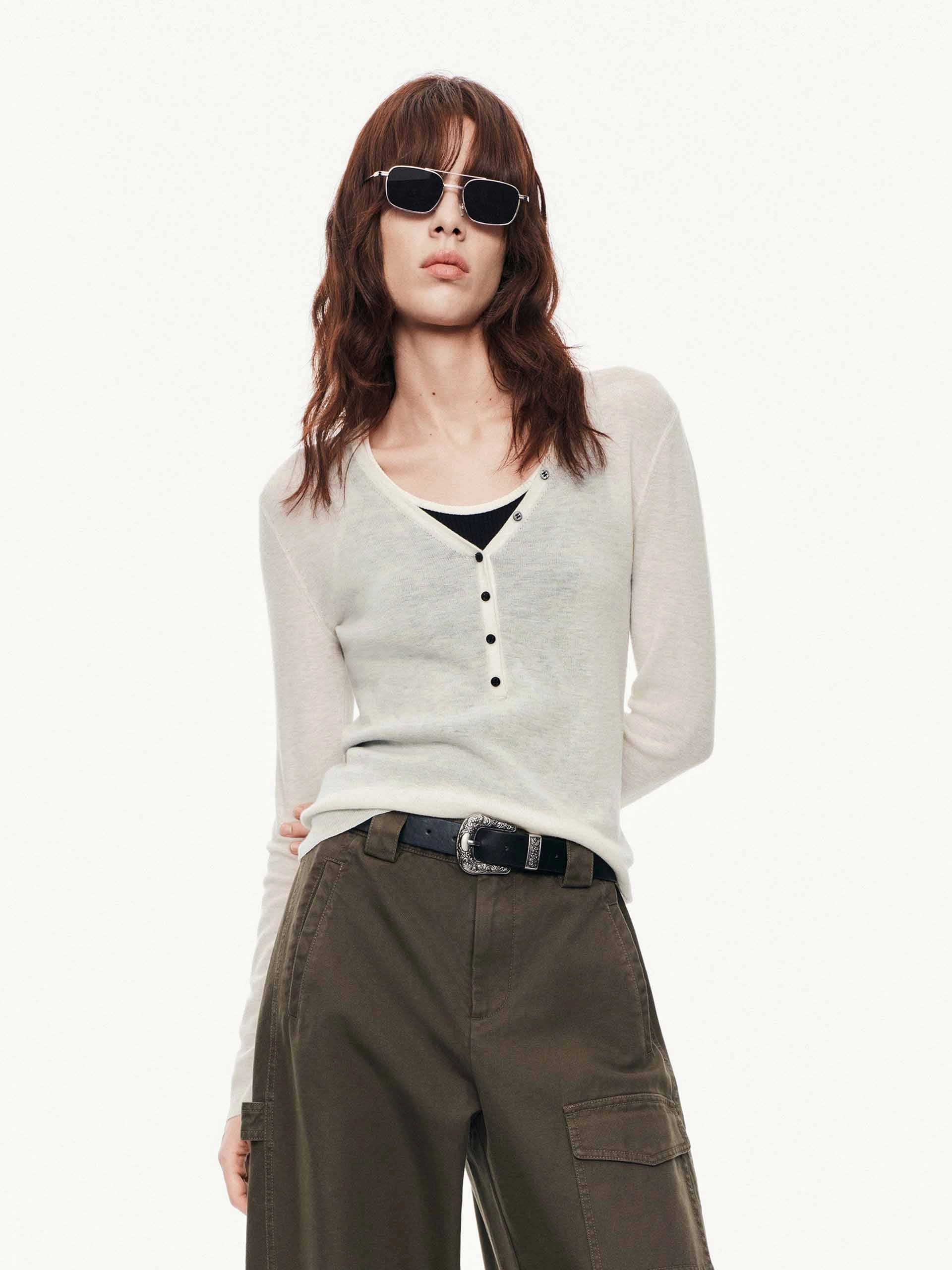 NonRestrictive Fit Quiet Style Slim Fit Wool Sweater