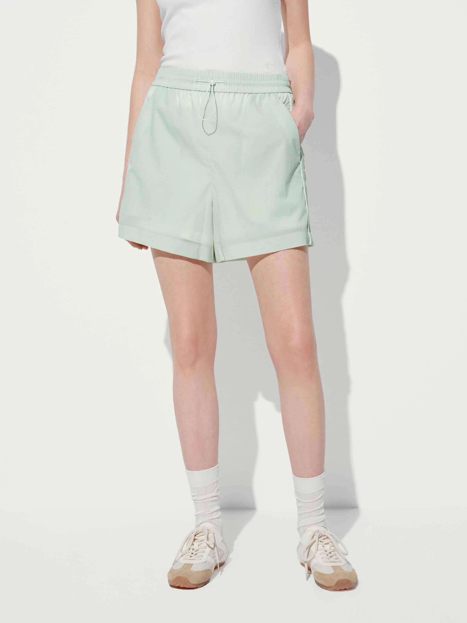 Drawstring Side Pocket Shorts Chill Vibes Fit