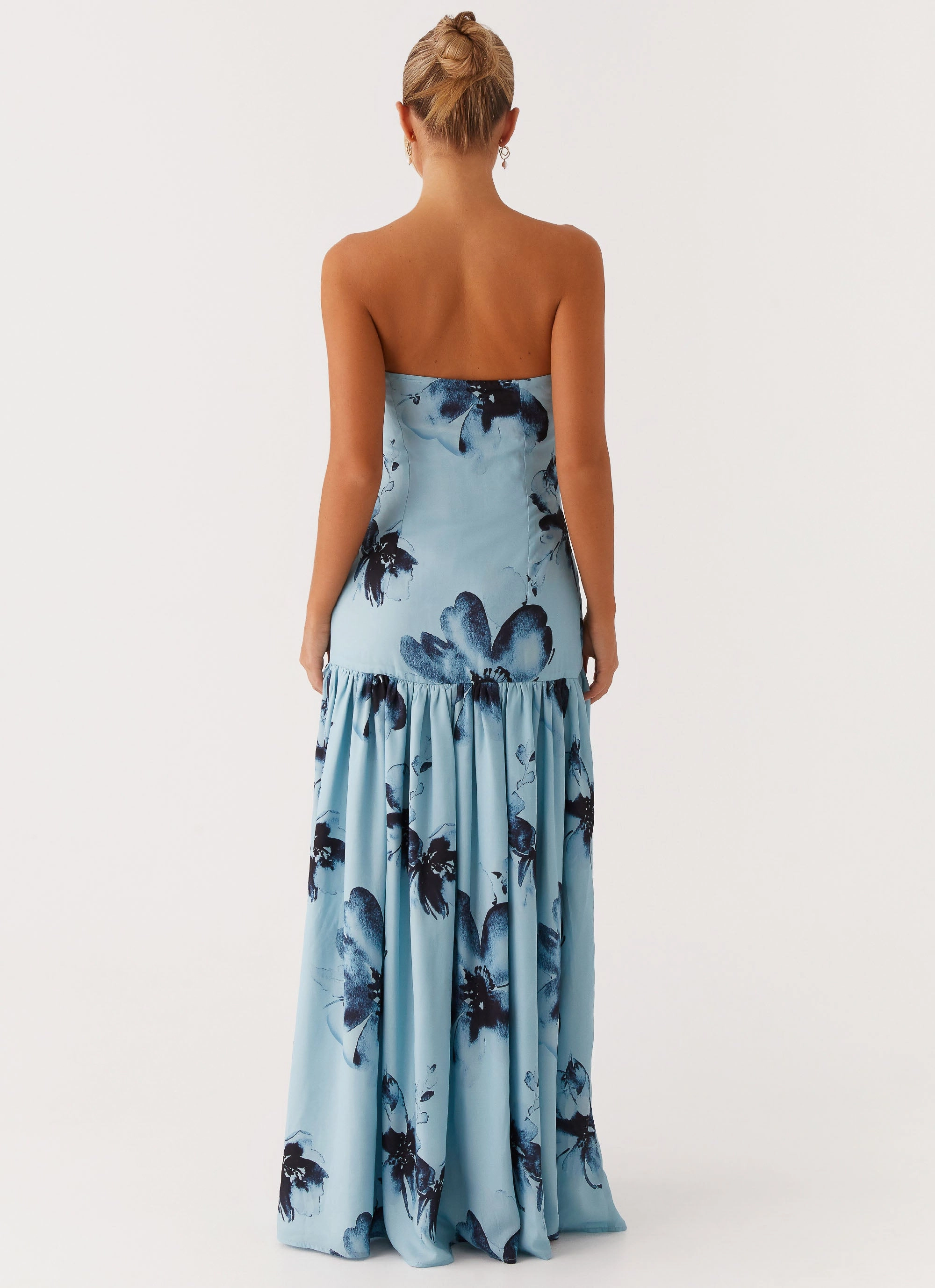 Light material Inclusive Fit Eden Strapless Maxi Dress - Blue Black Floral