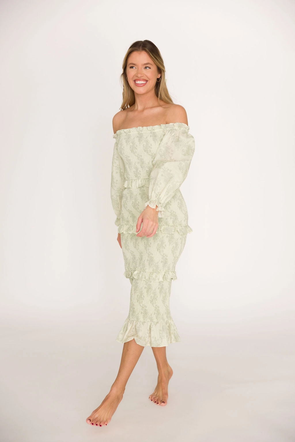 The Chloe Midi Dress in Sage - Bump Friendly *Final-Sale* Travel Light Elegant Tailoring